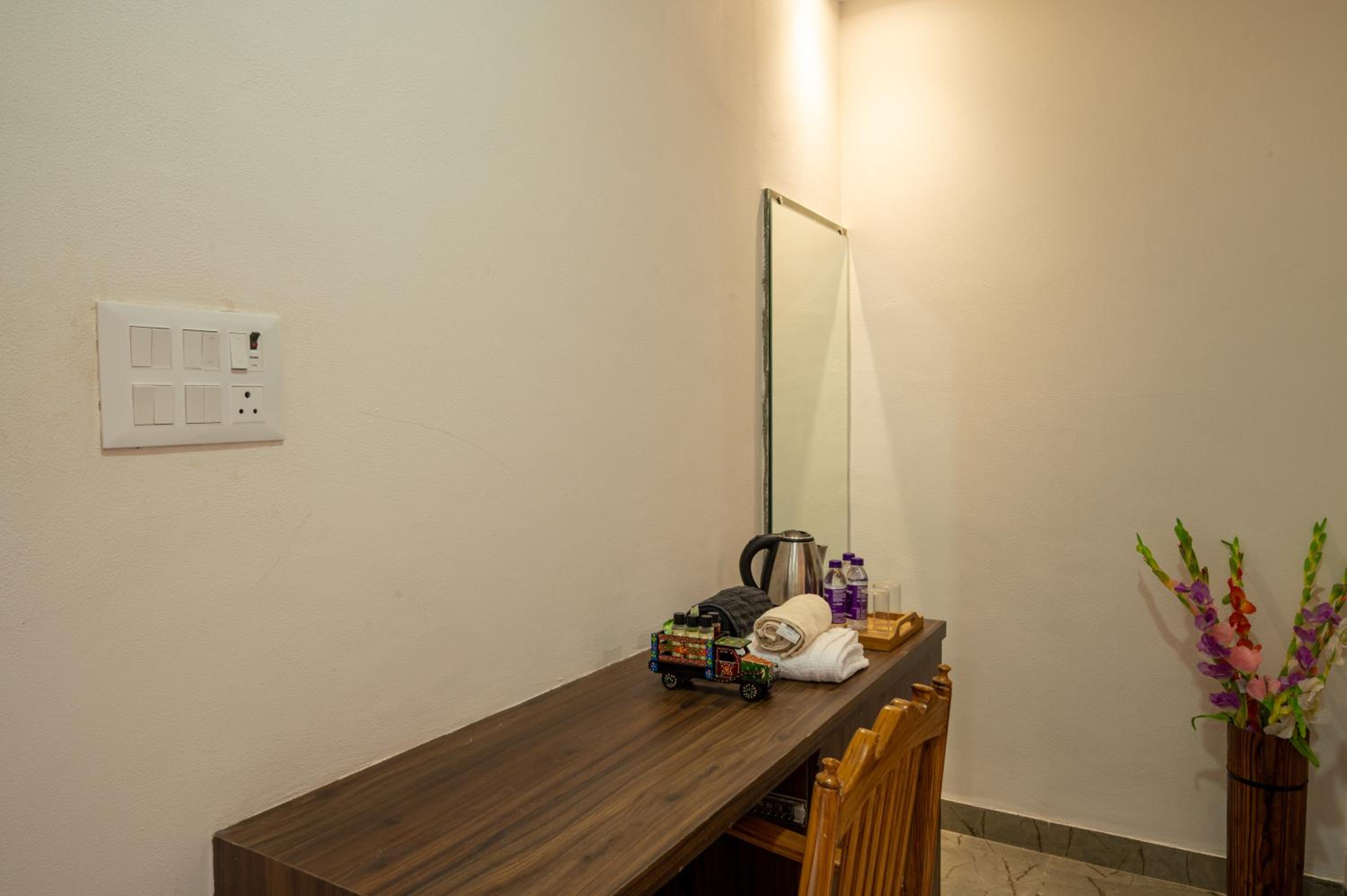 Deluxe Double Or Twin Room With Garden View photo 3