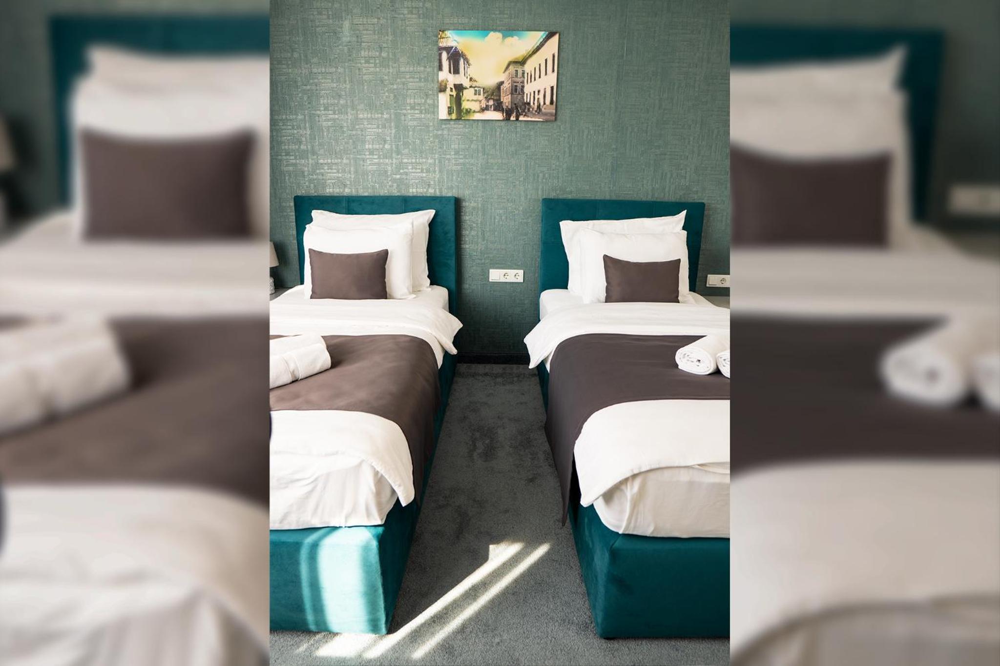 Budget Twin Room - Photo 5