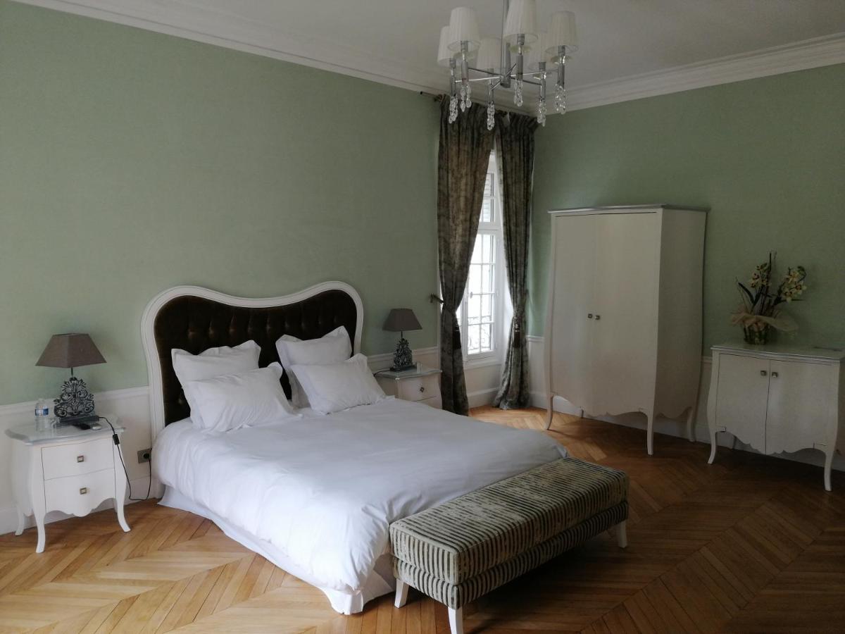 Large Double Room photo 2