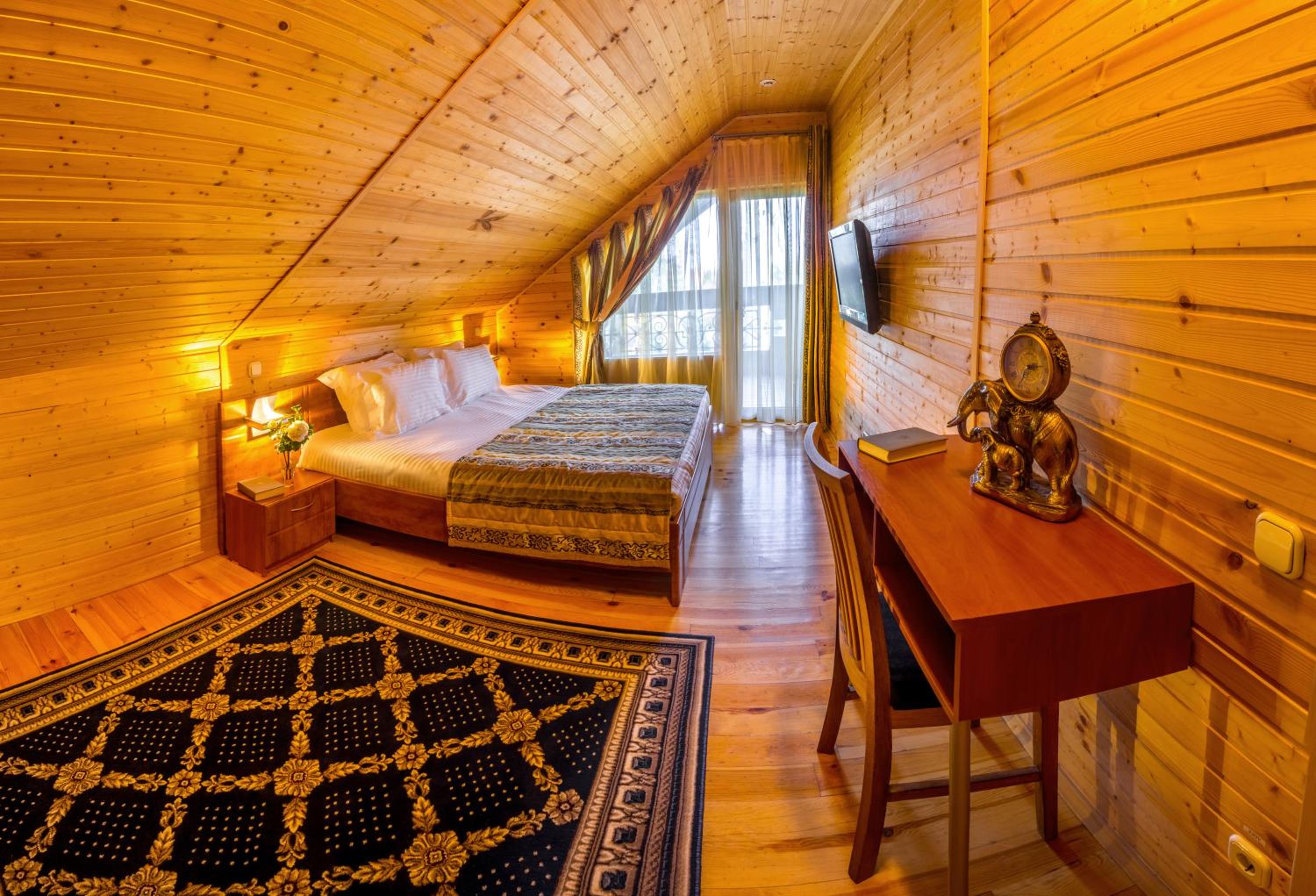 Chalet photo 1