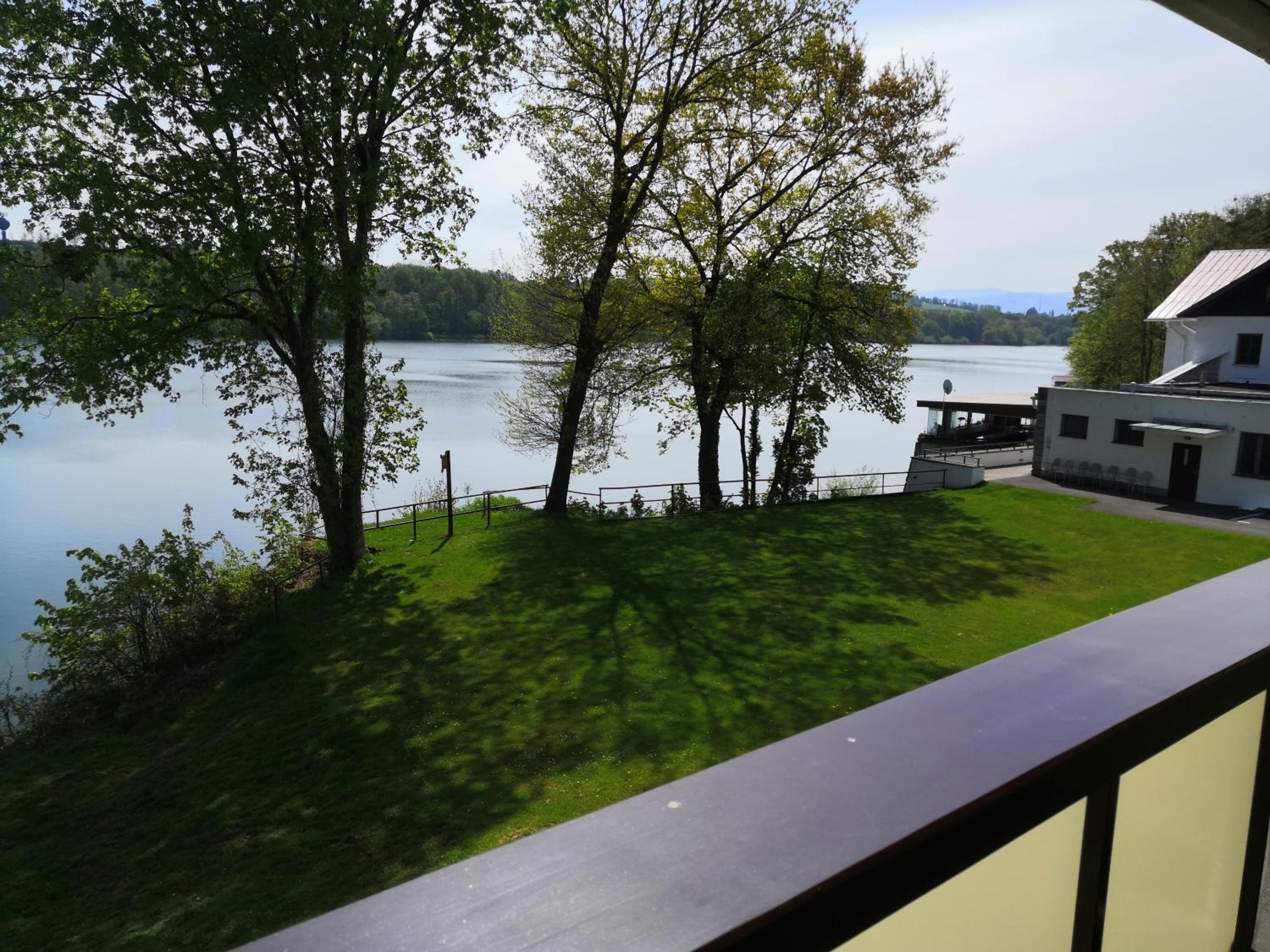 Deluxe Double Room with Balcony photo 3