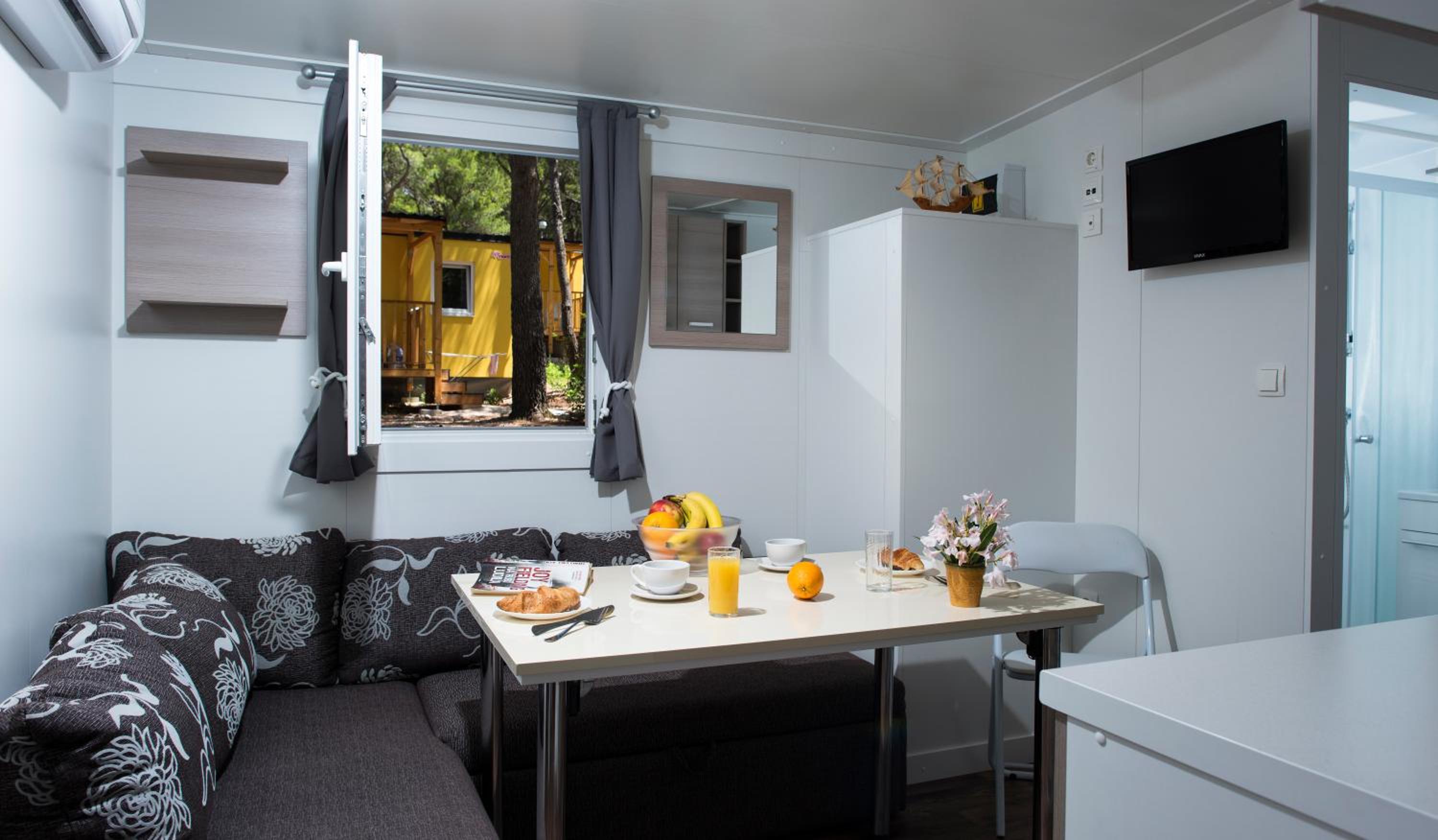 Standard Two-Bedroom Mobile Home - Photo 5