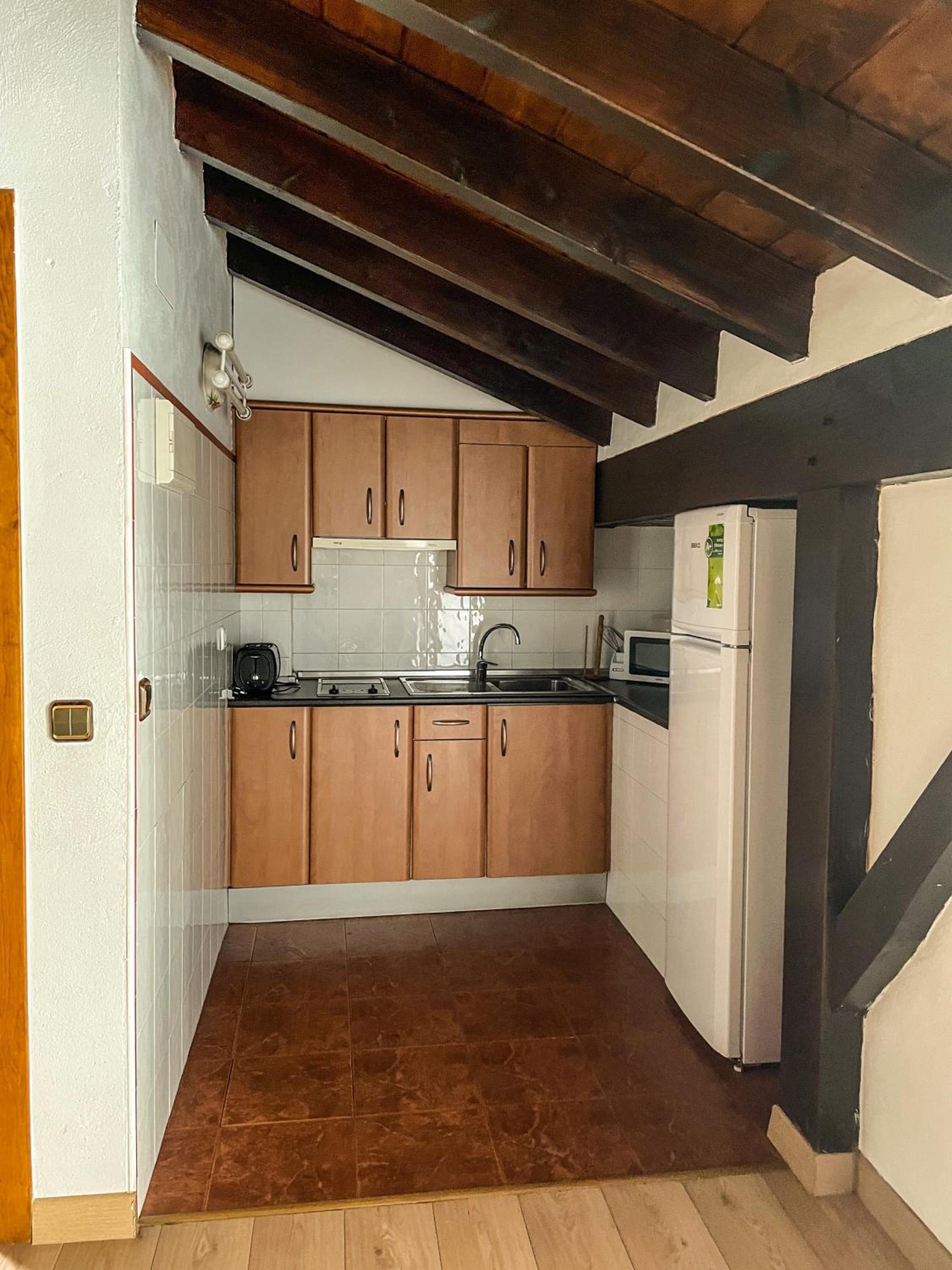 Apartment With Mountain View photo 3