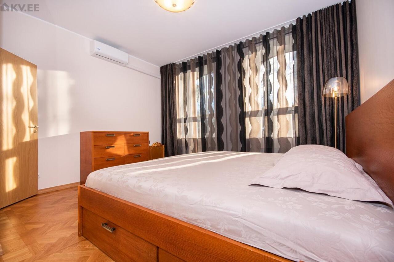 One-Bedroom Apartment - Photo 10