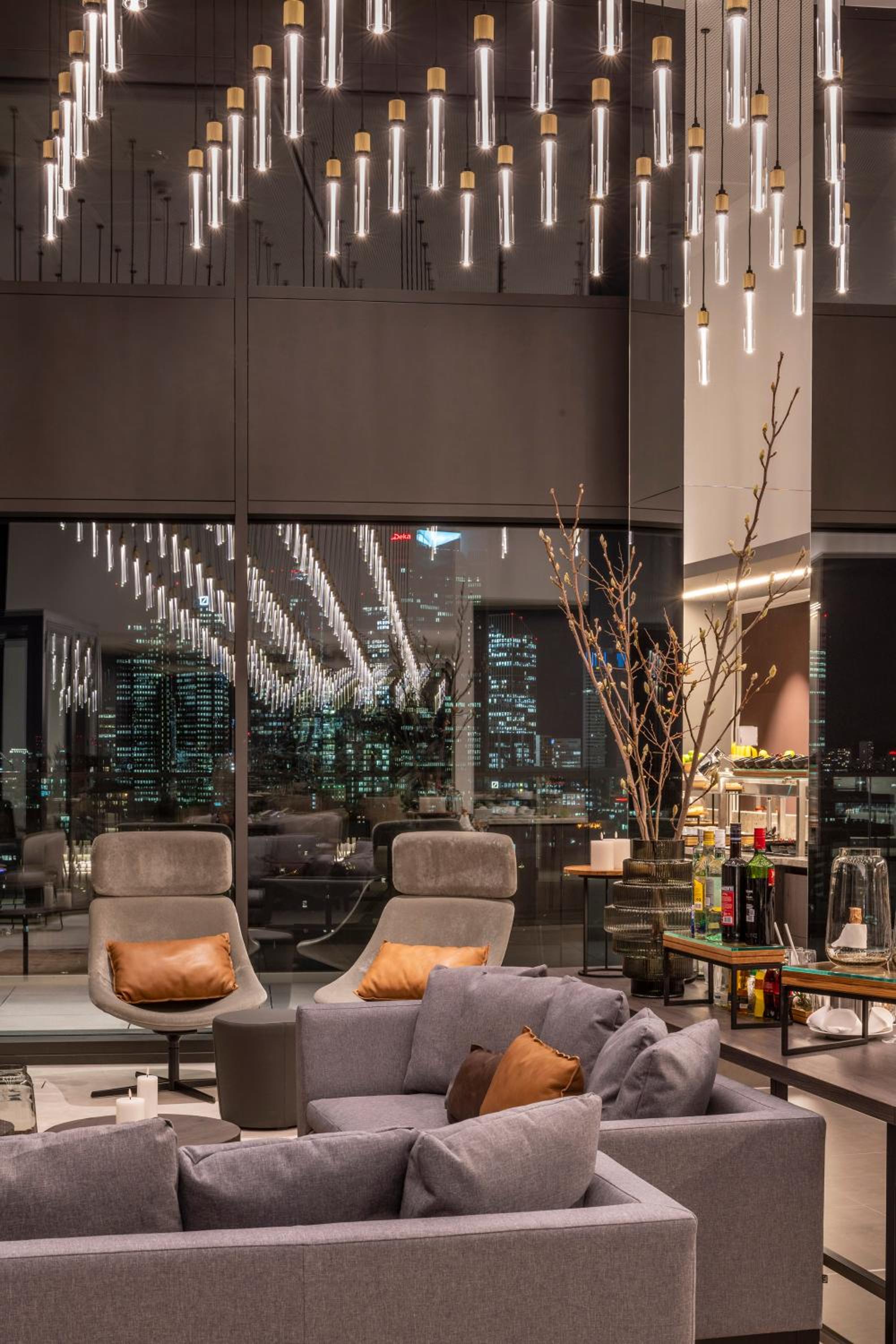 The Level Junior Suite with Executive Lounge Access