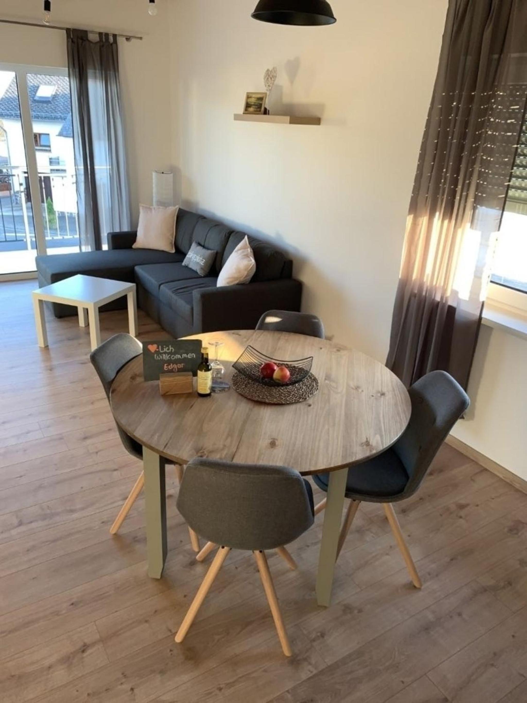 Apartment photo 2
