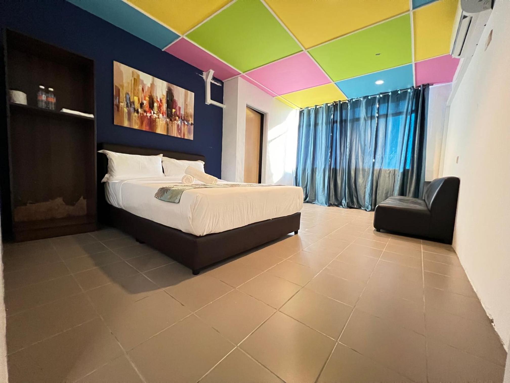 Deluxe Queen Room - Photo 4