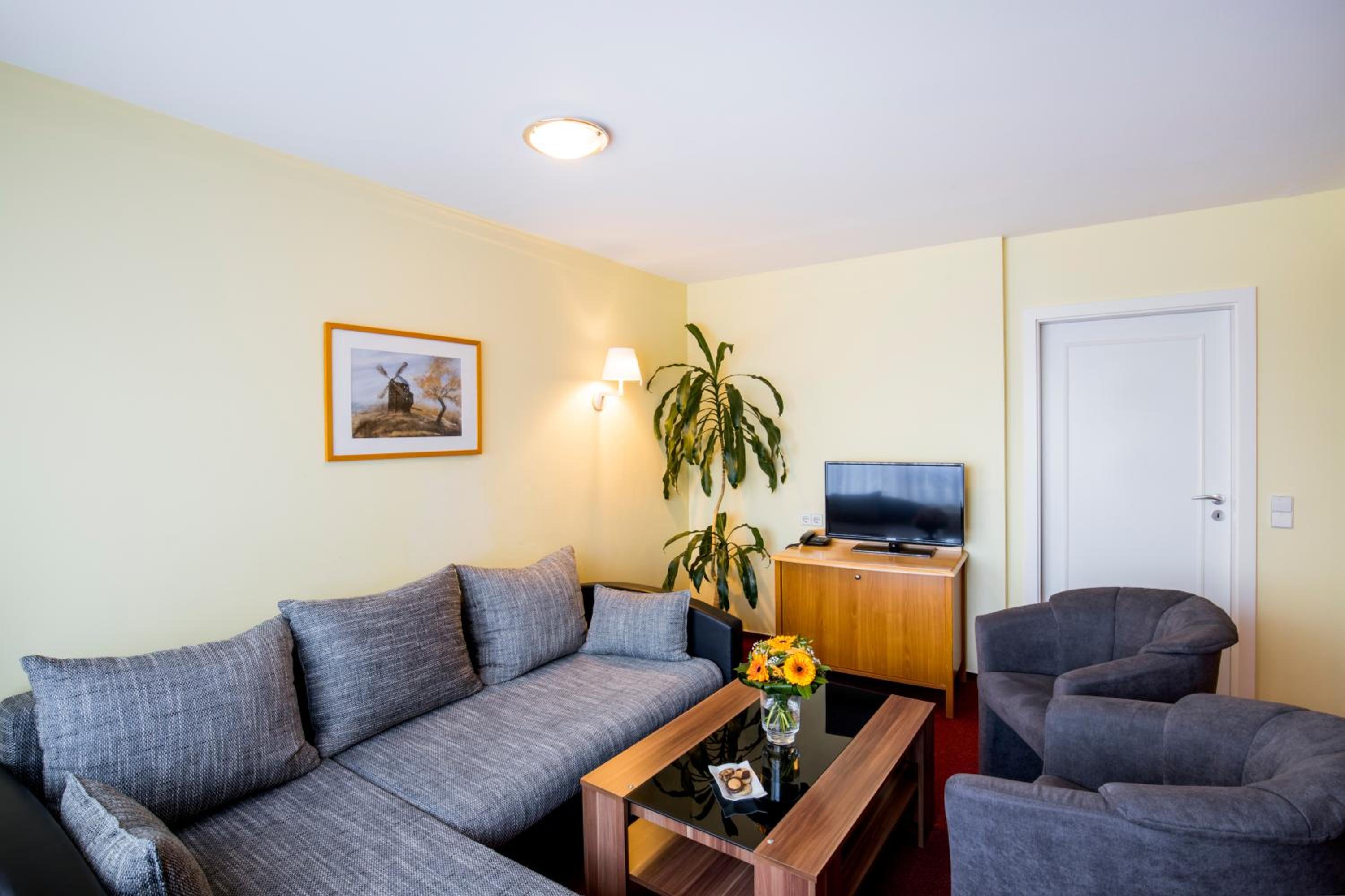 Maisonette photo 1