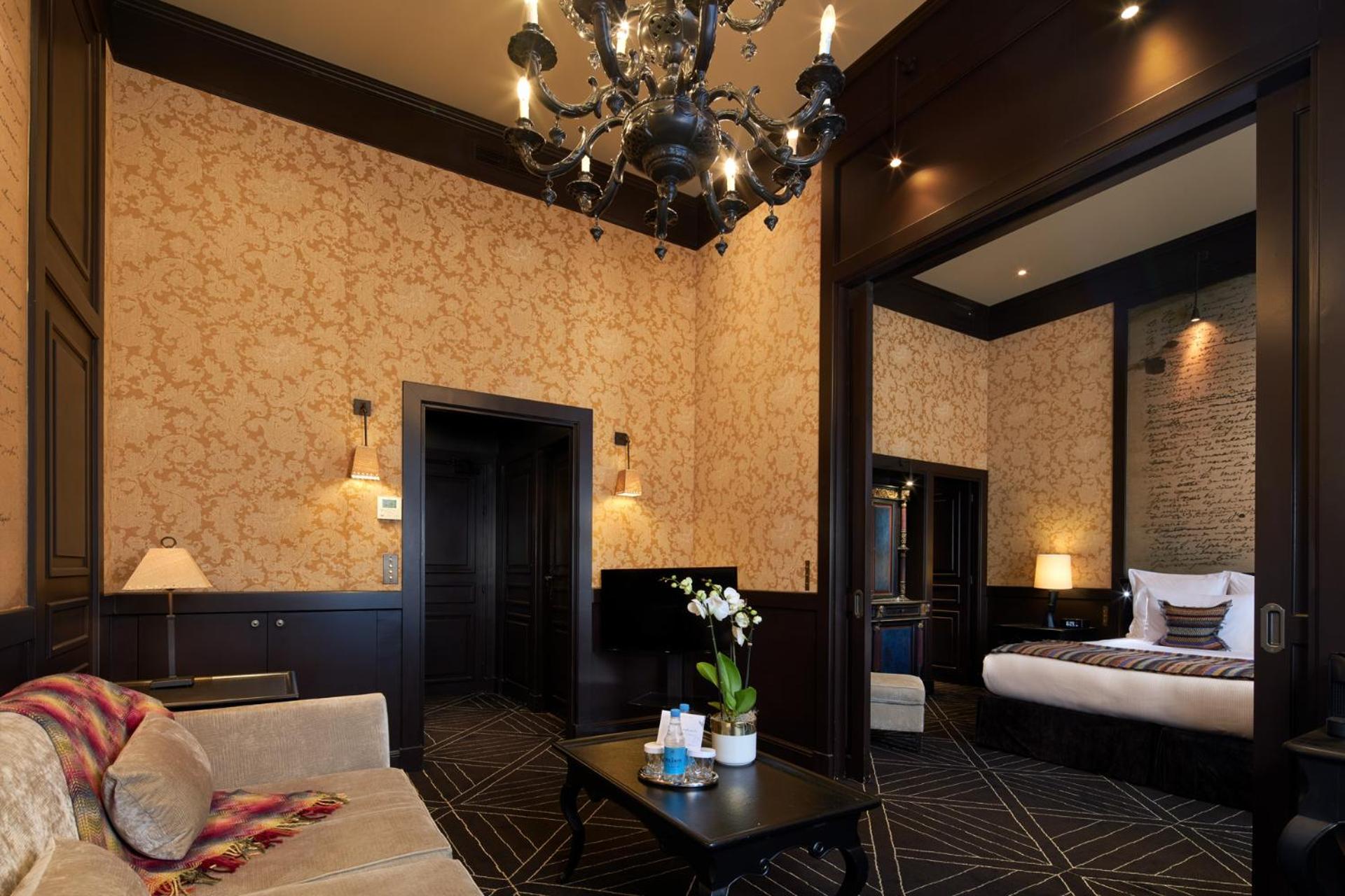 Suite Suite