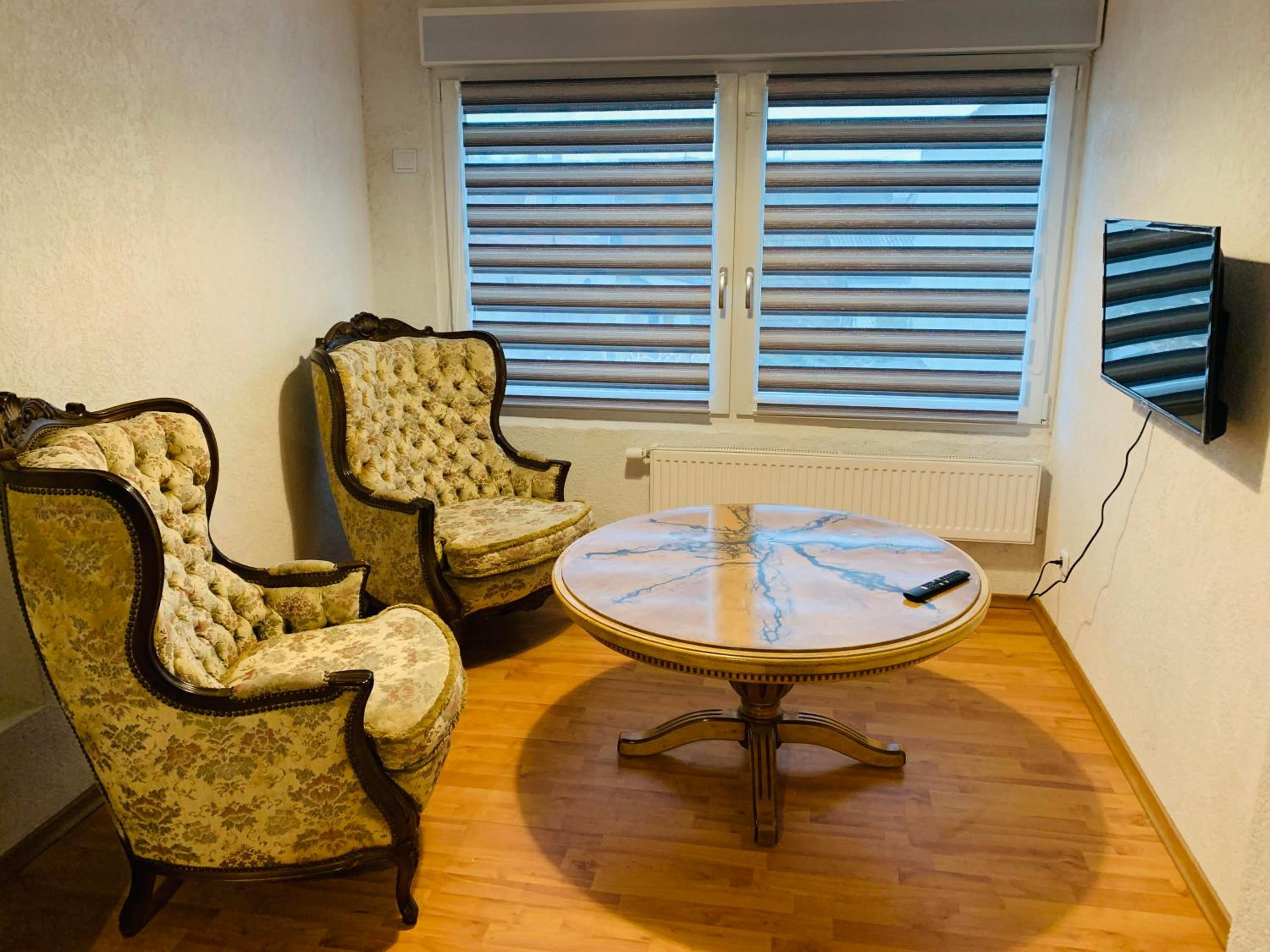 Apartment - Photo 3