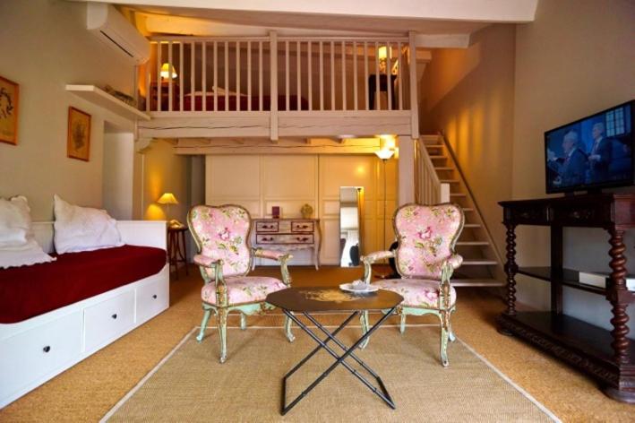 Two-Bedroom Suite photo 1