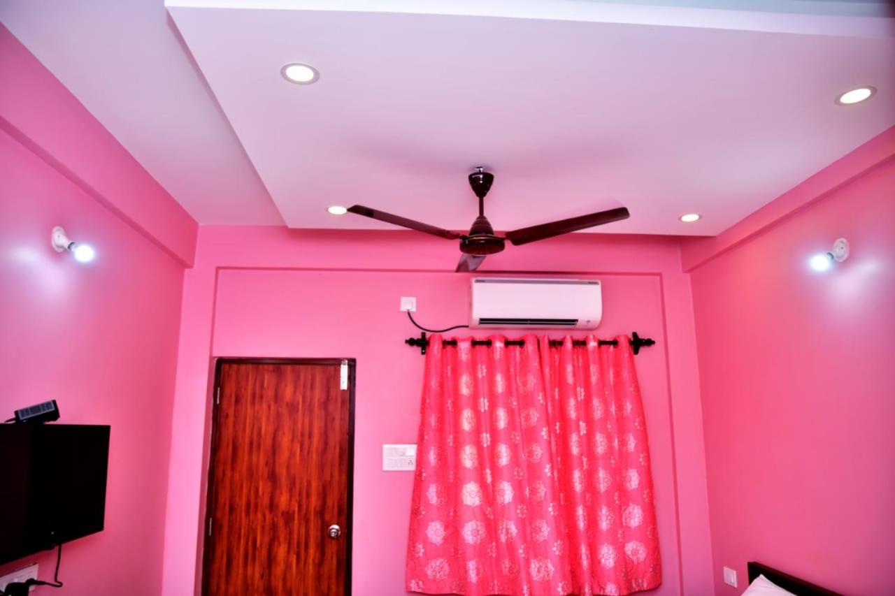 Standard Double Room - Photo 6