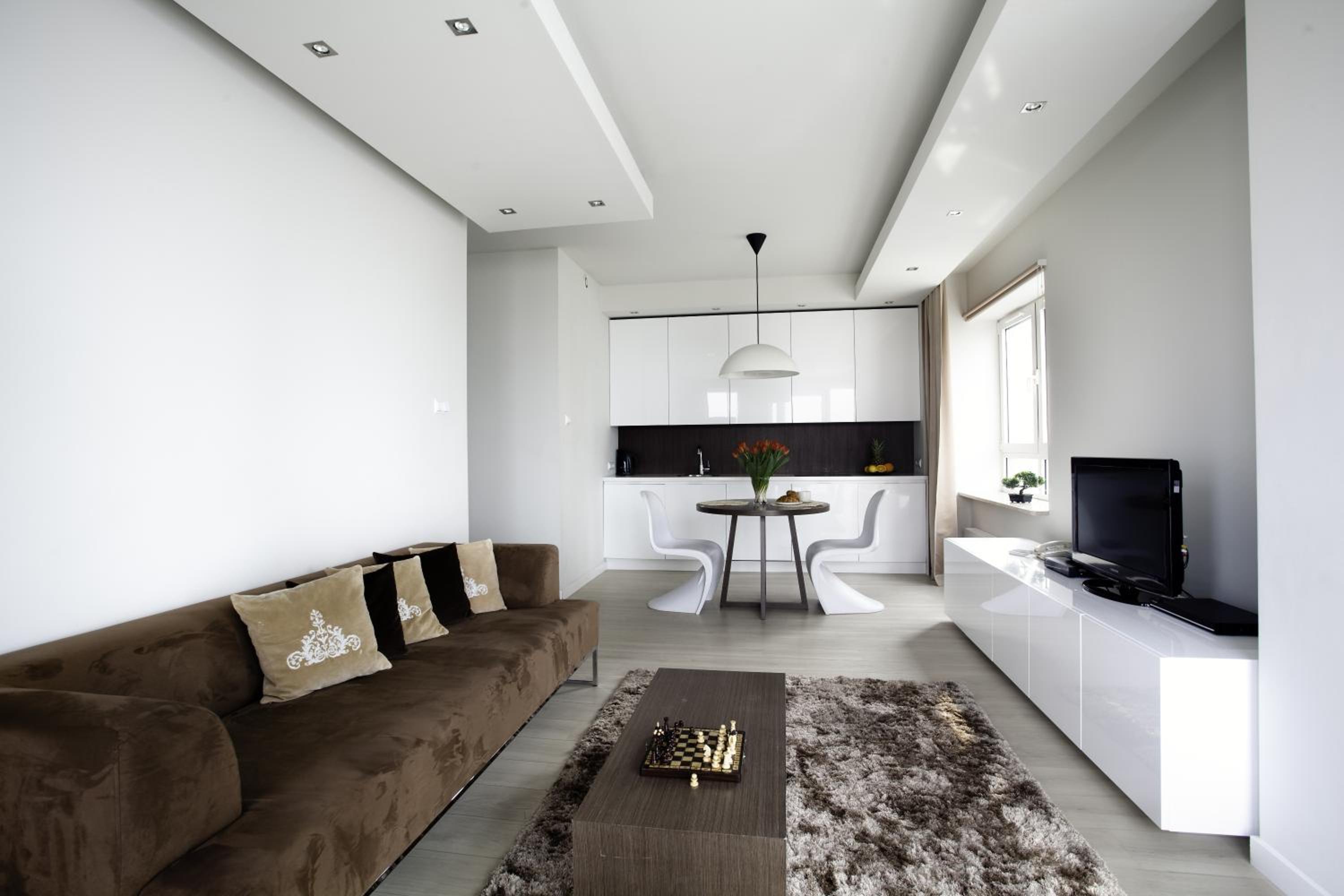 One-Bedroom Apartment - Photo 7