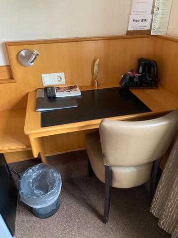 Luxury Twin Room photo 2