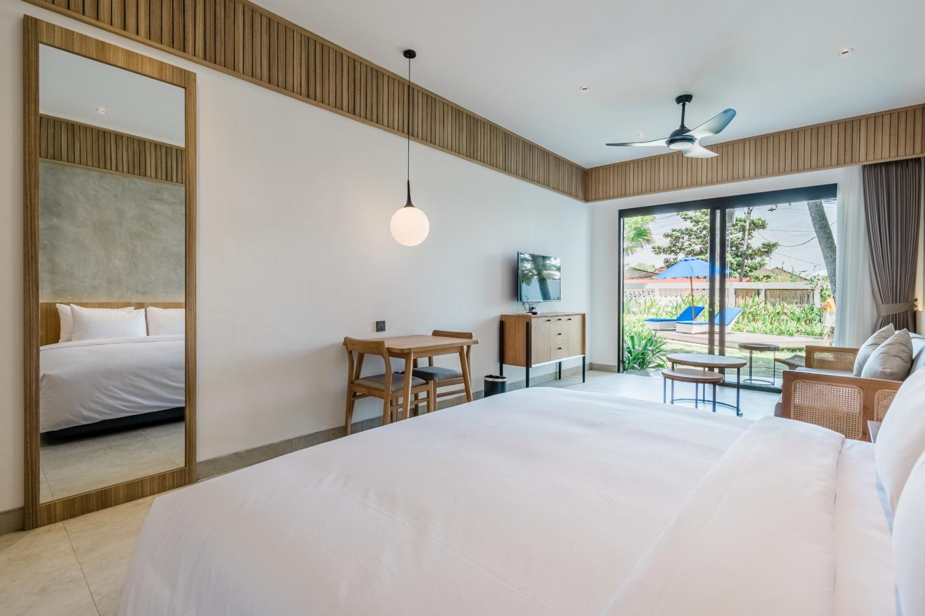 Deluxe Double Room - Photo 1