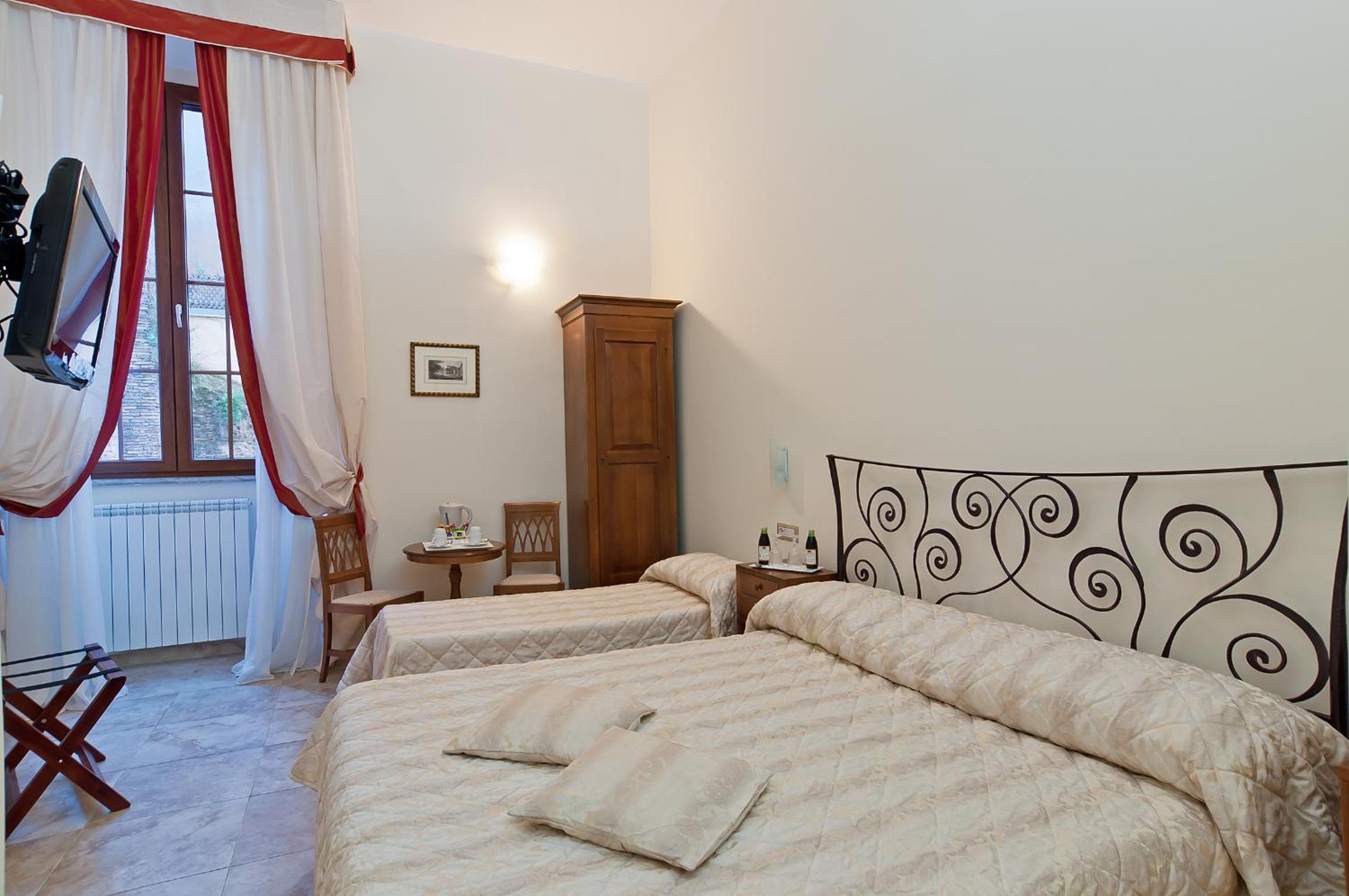 Triple Room photo 3