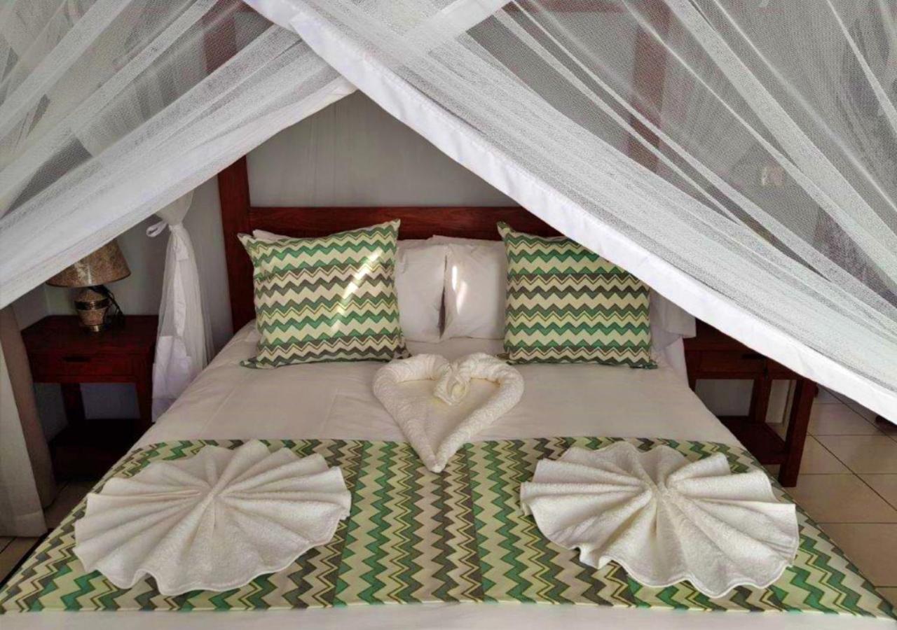 Double Room - Photo 35