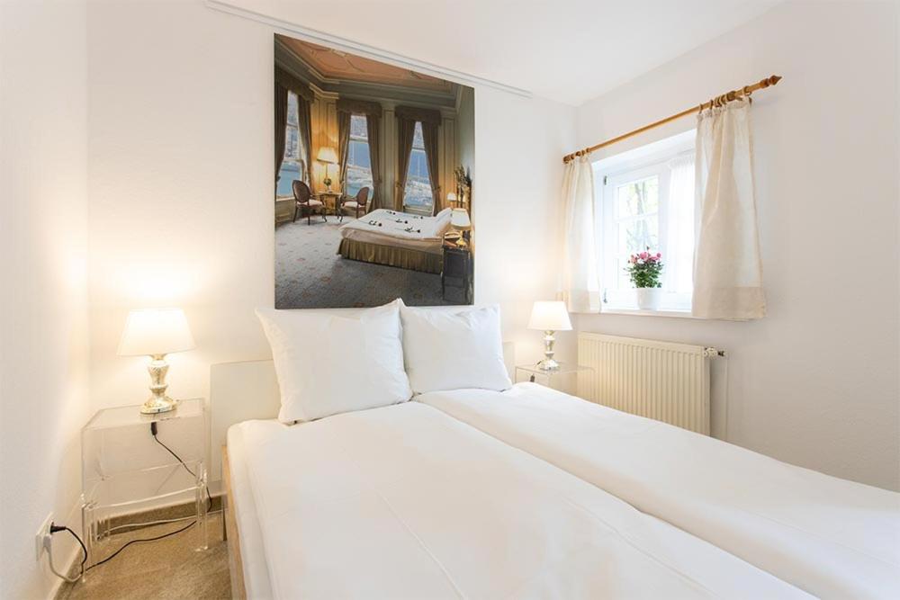 Apartment with Terrace - Photo 1