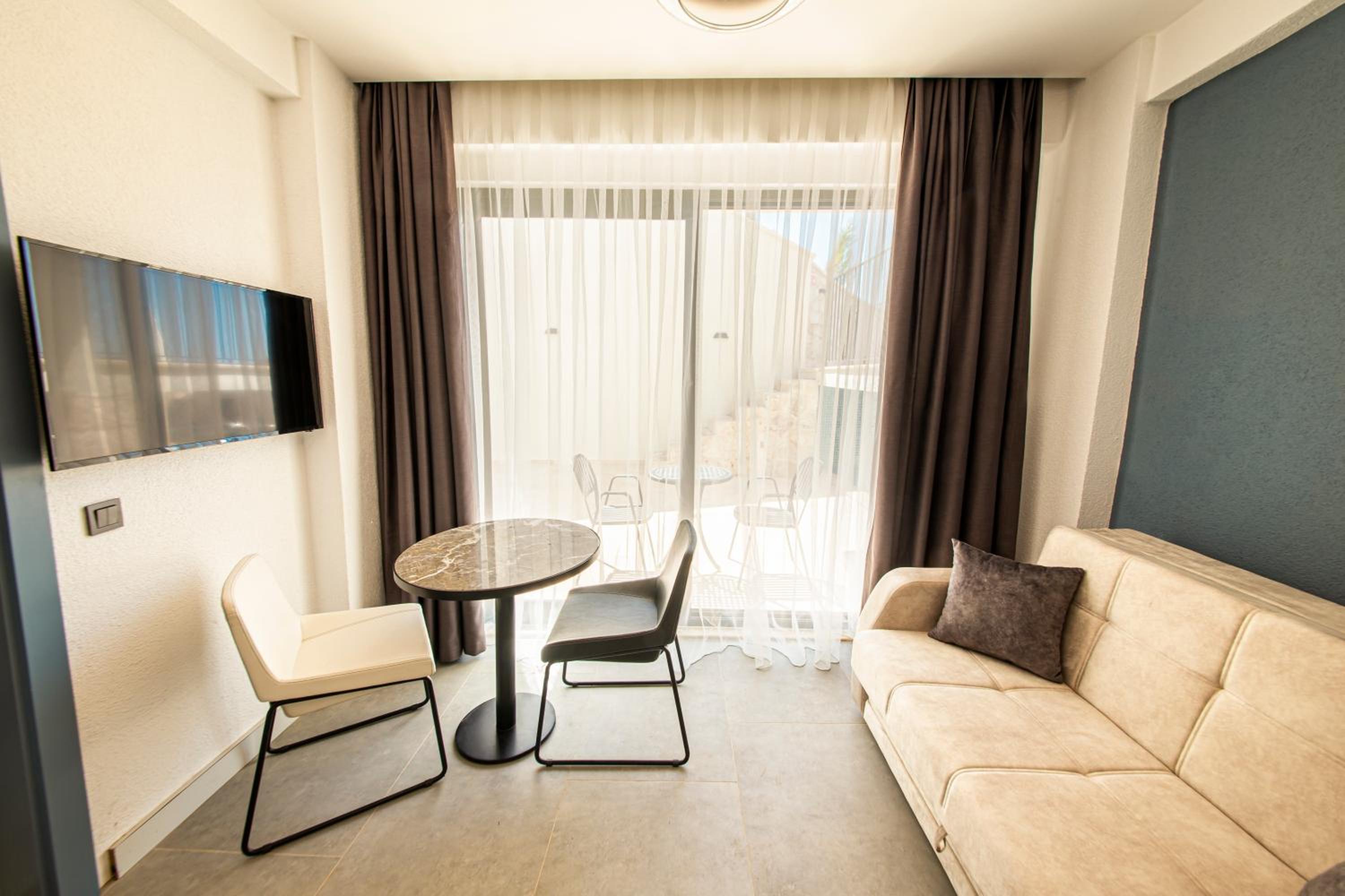 Standard Apartment - Photo 5