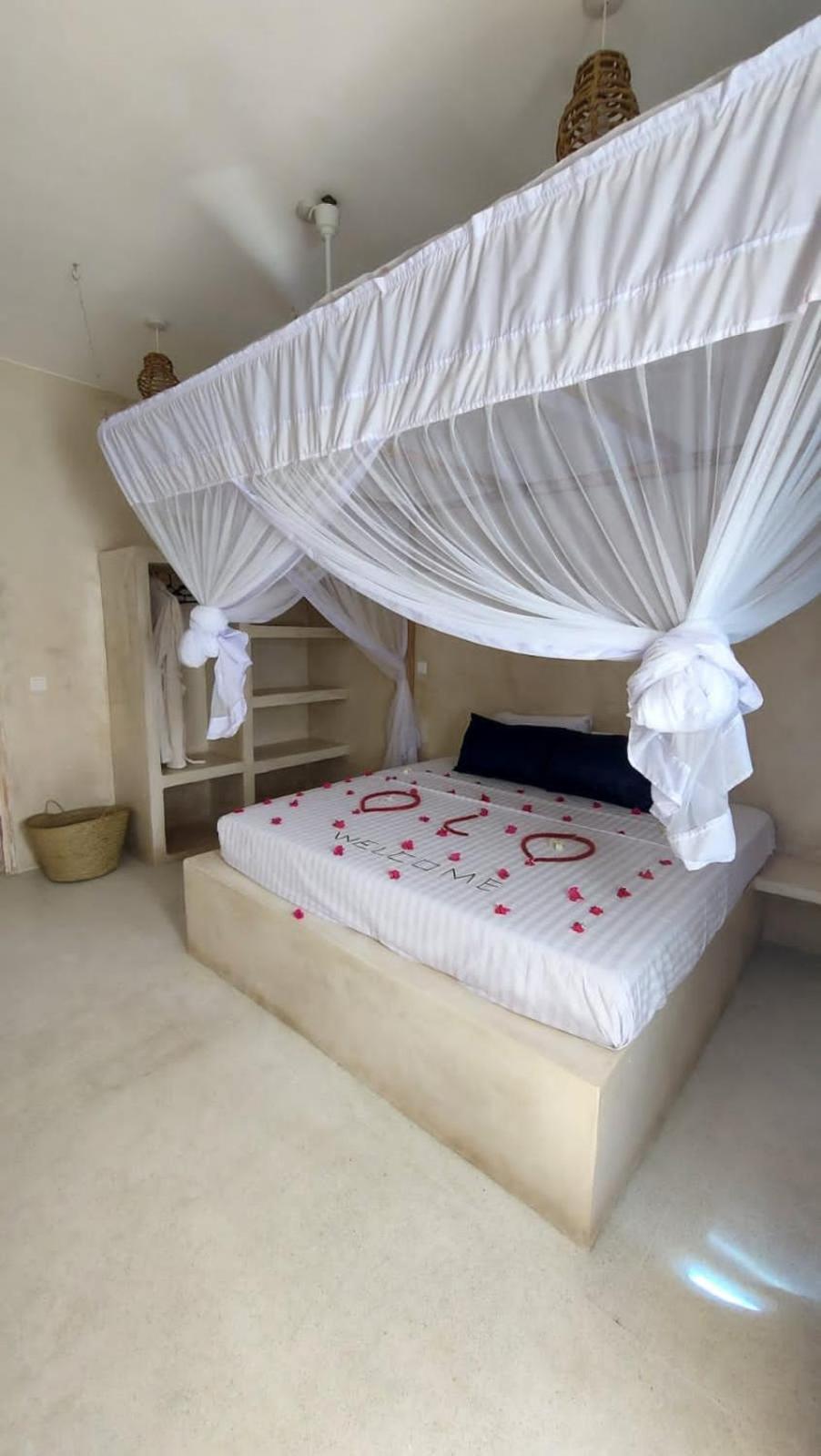 Two-Bedroom Cottage - Photo 7