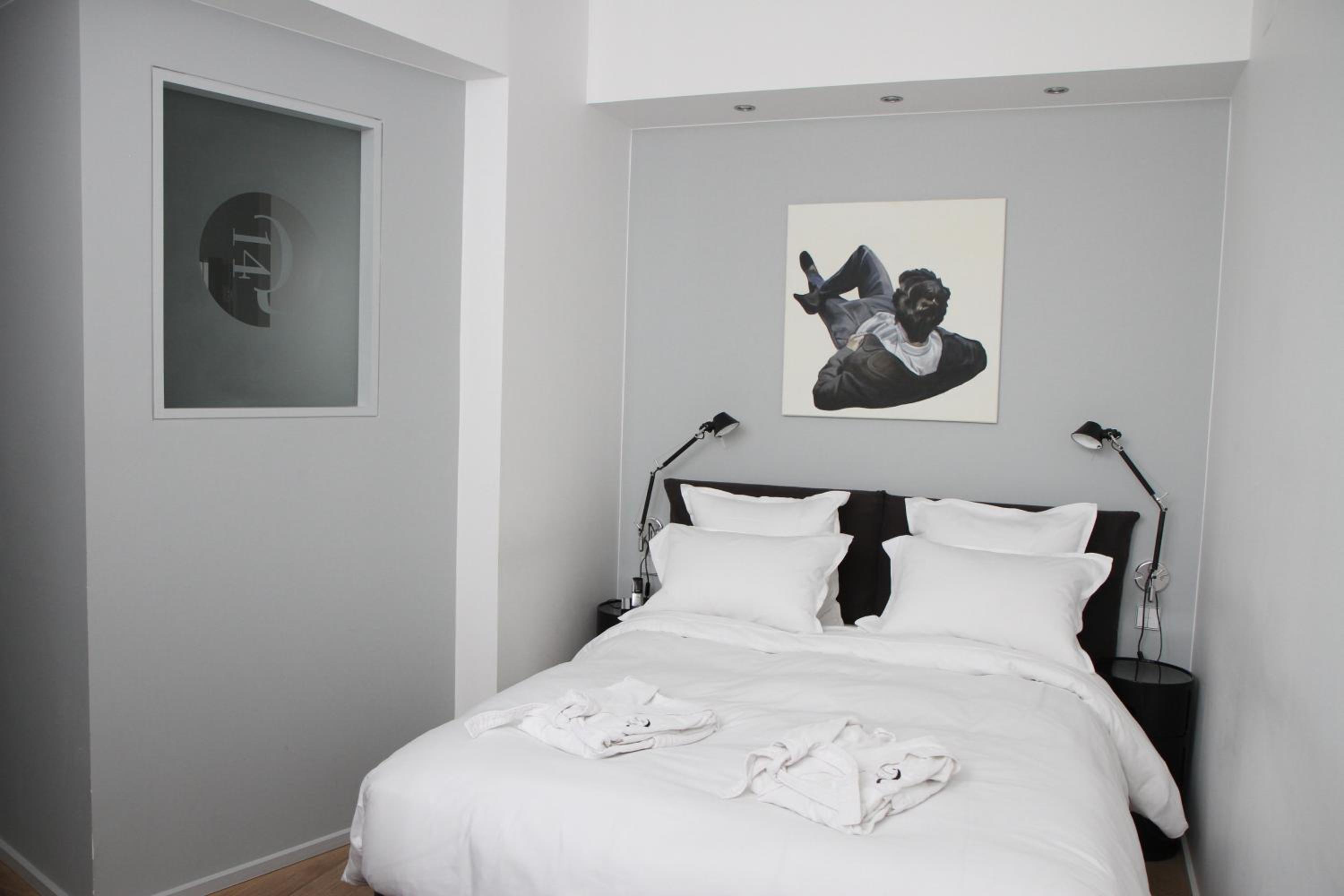 Standard Double Room - Photo 1
