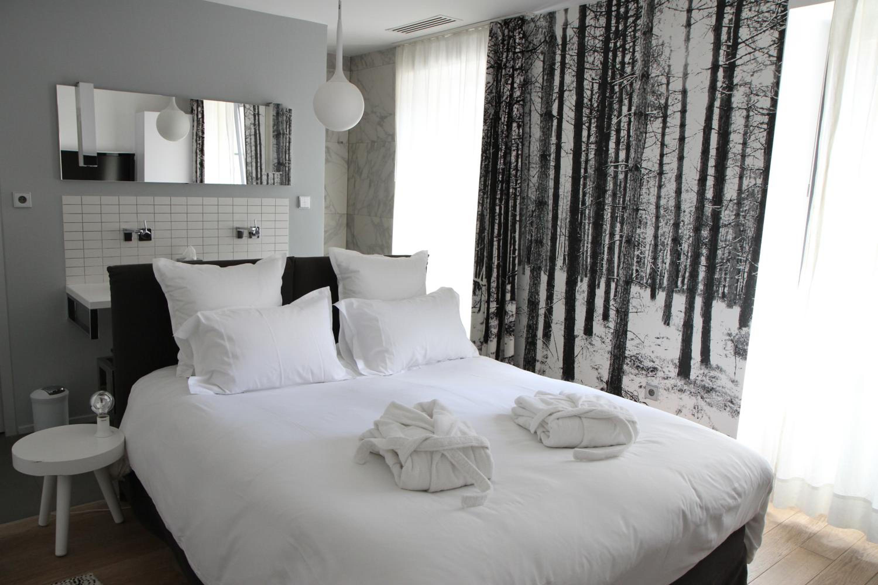 Deluxe Double Room - Photo 1