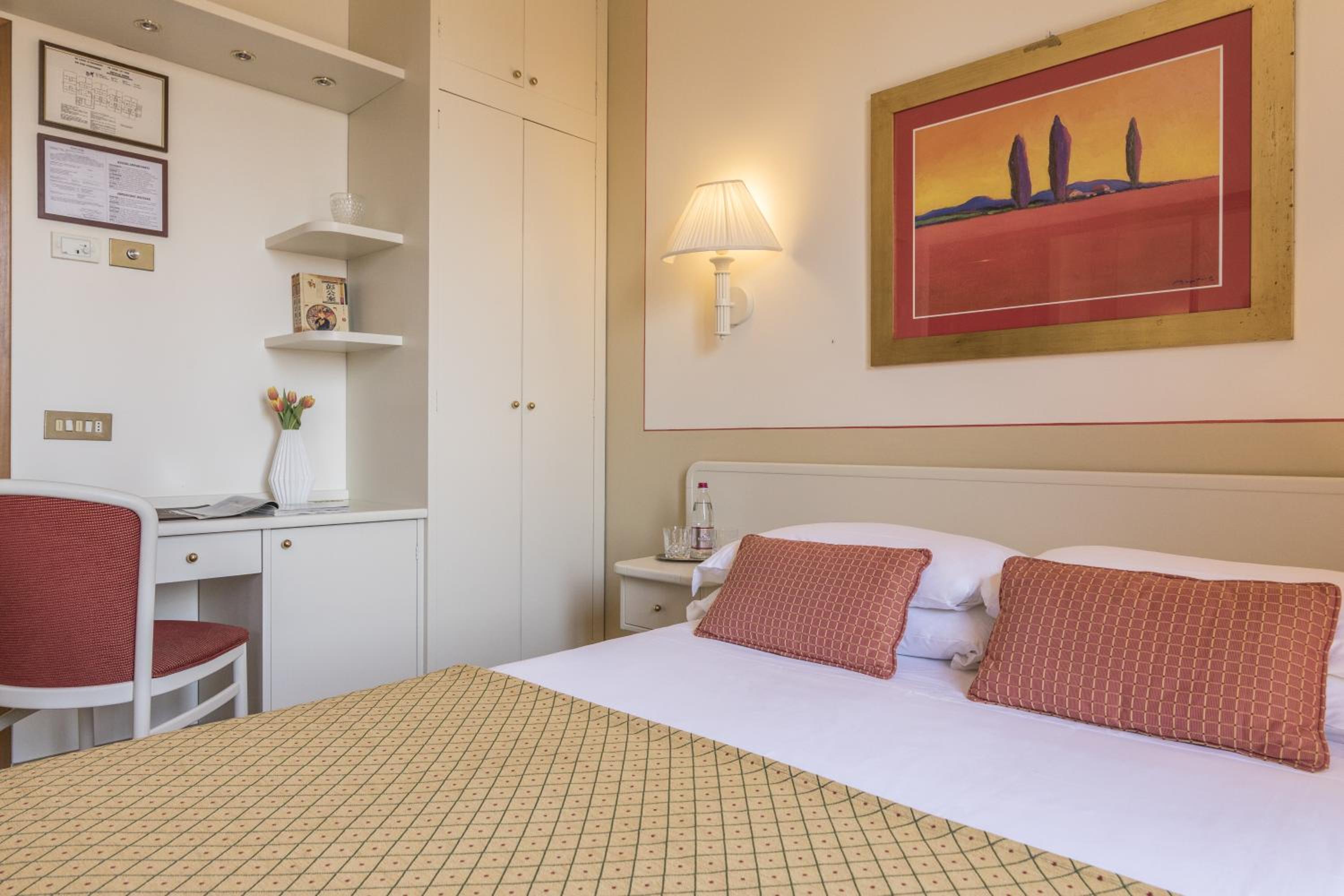 Economy Double Room - Photo 1