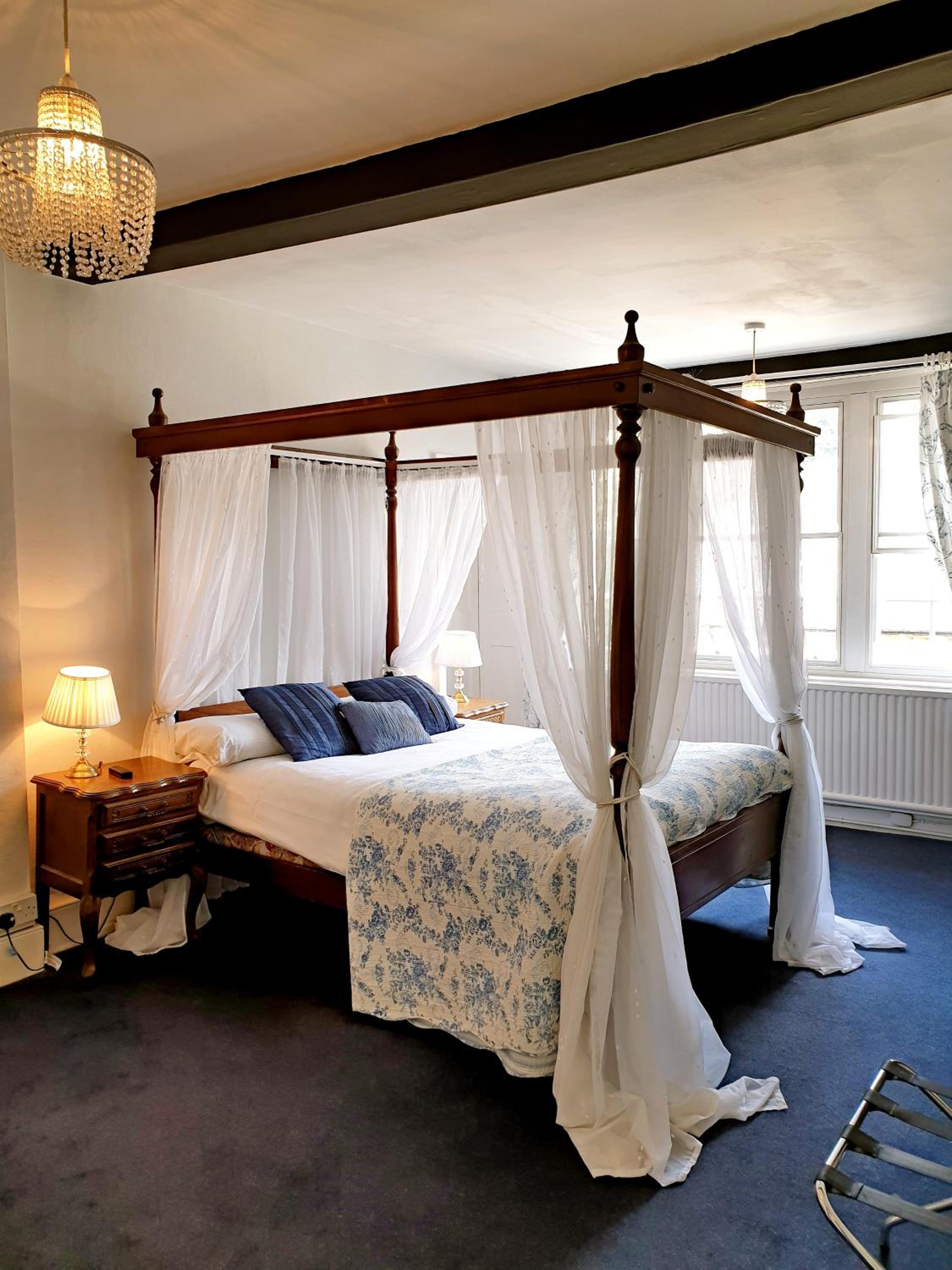 Double Room with Private Bathroom photo 3