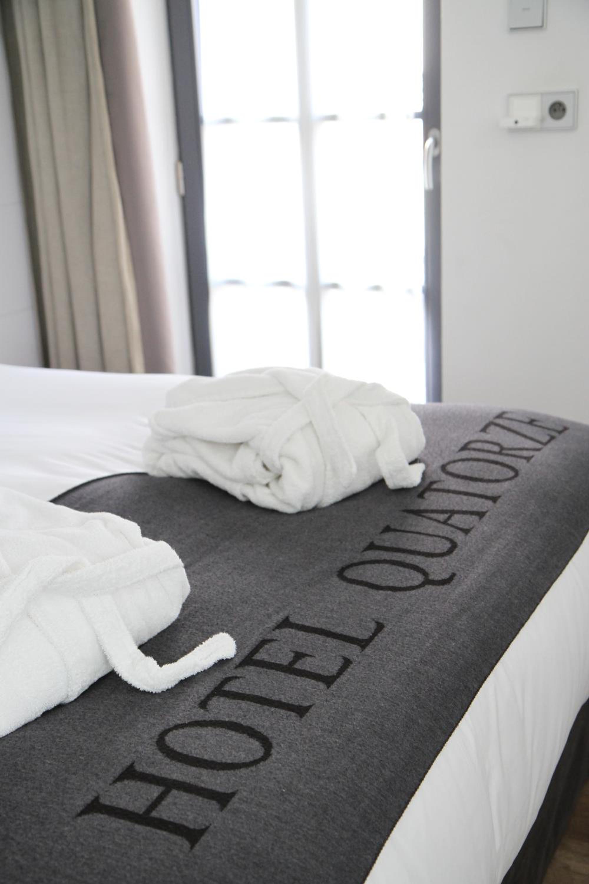 Deluxe Double Room - Photo 3