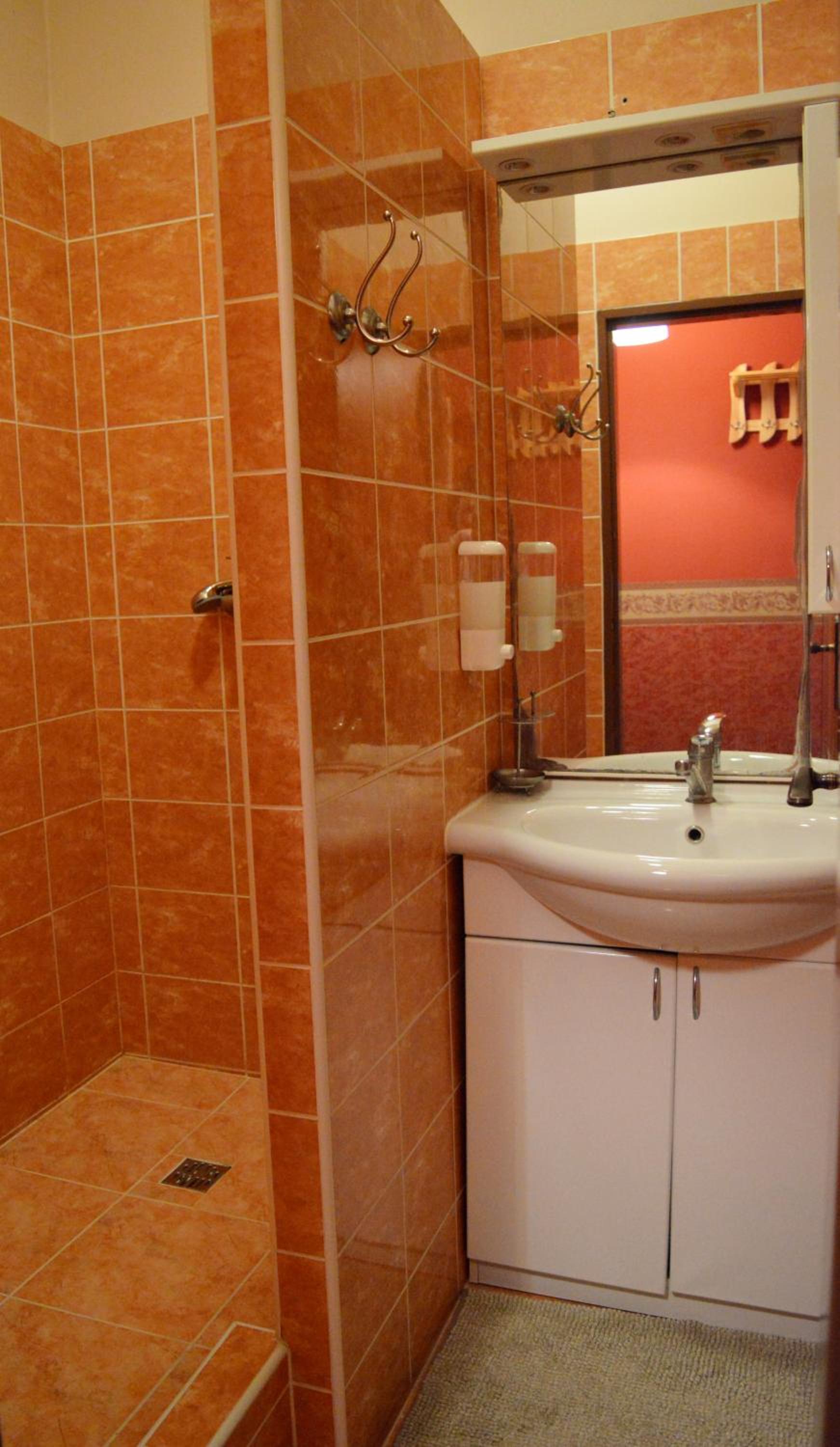 Small Double Room photo 3