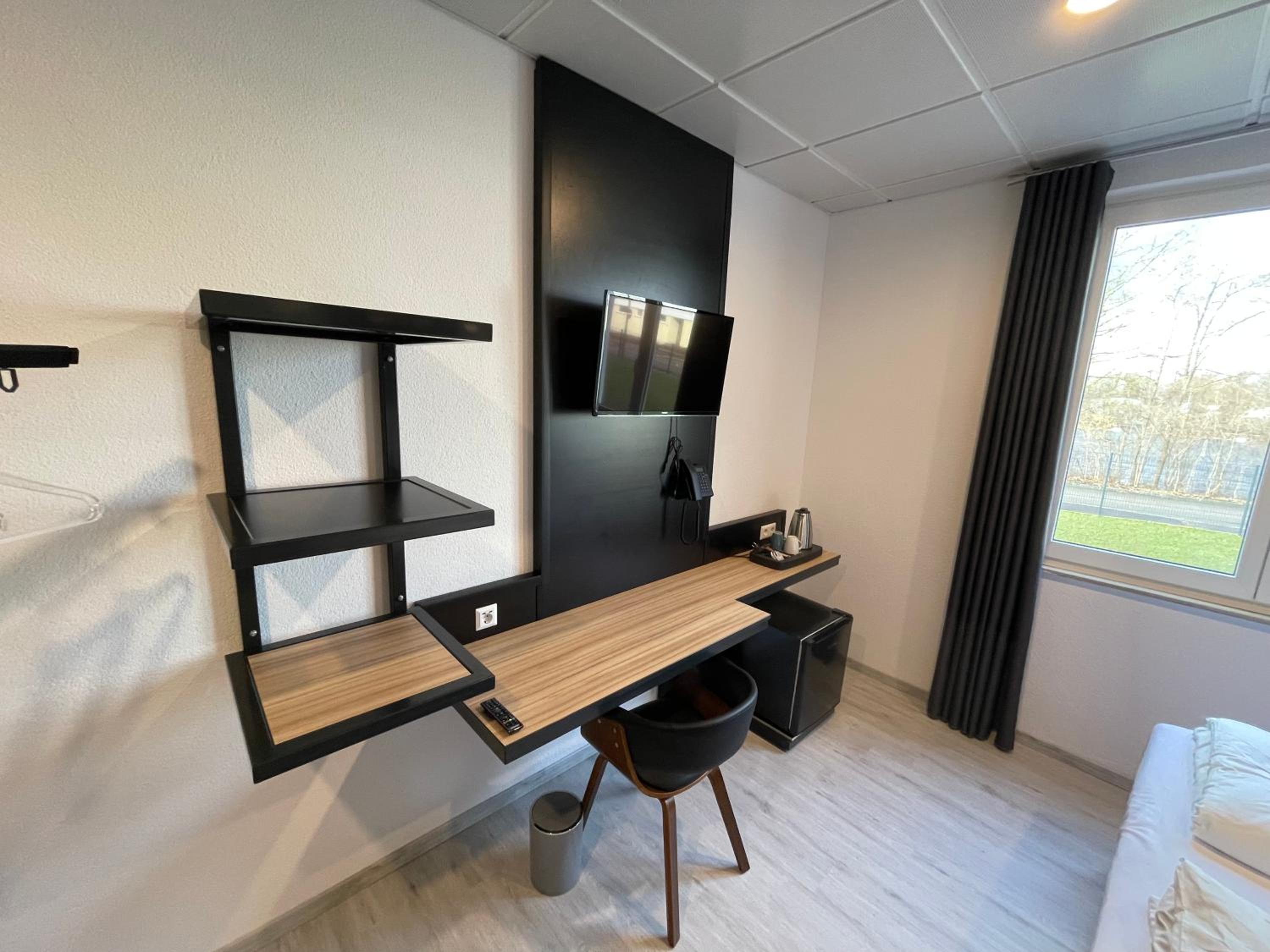 Double Room - Photo 6