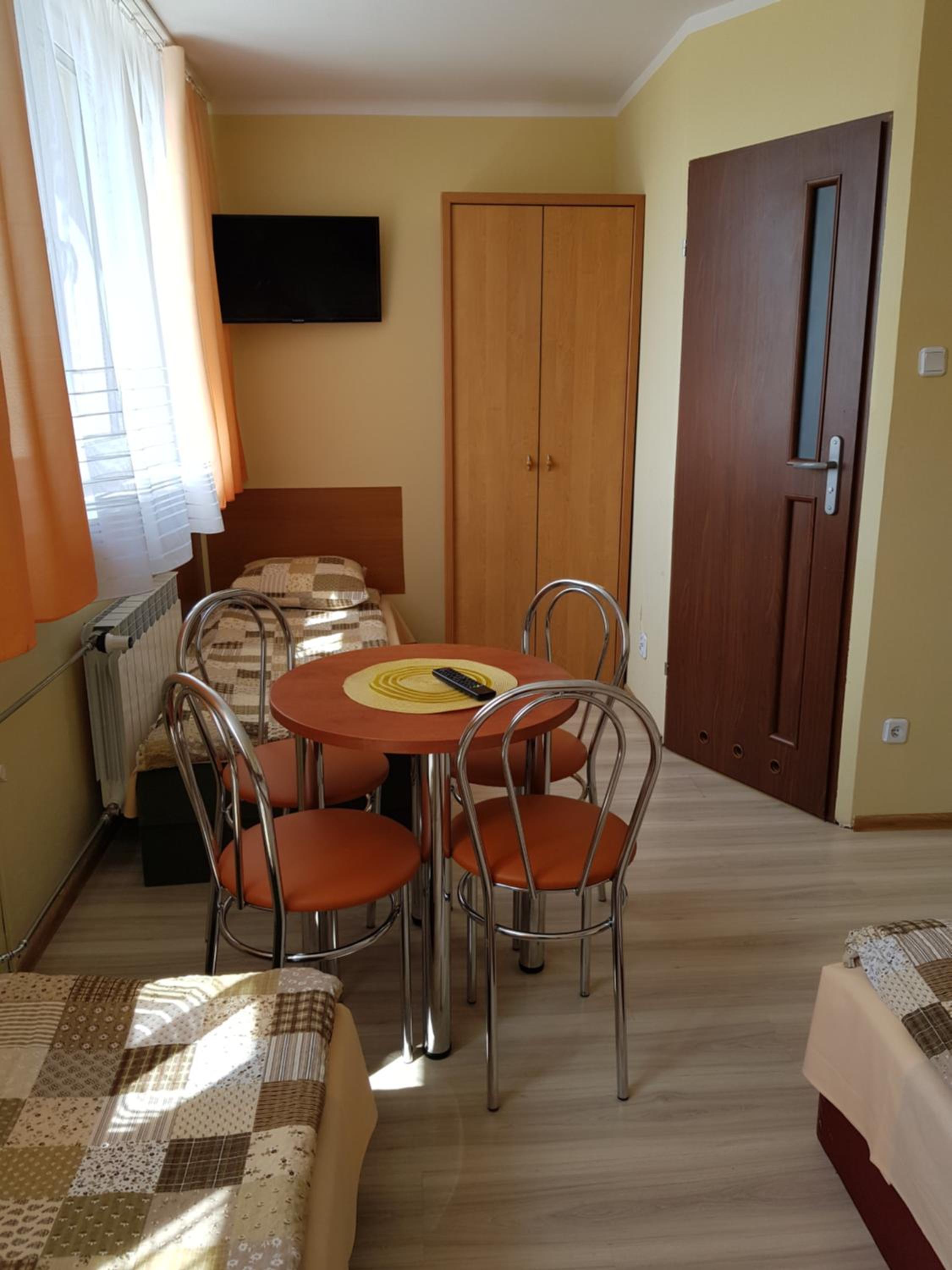 Triple Room with Bathroom photo 3