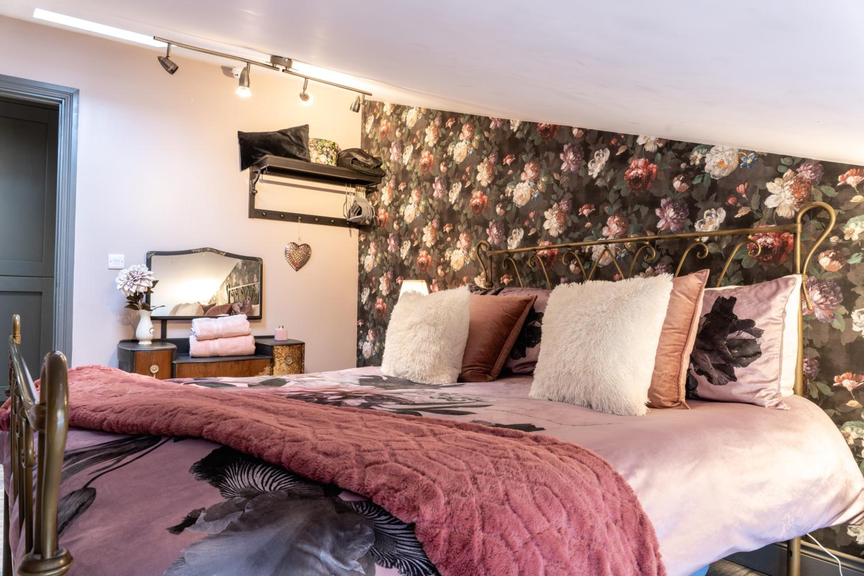 Superior Apartment - Photo 10
