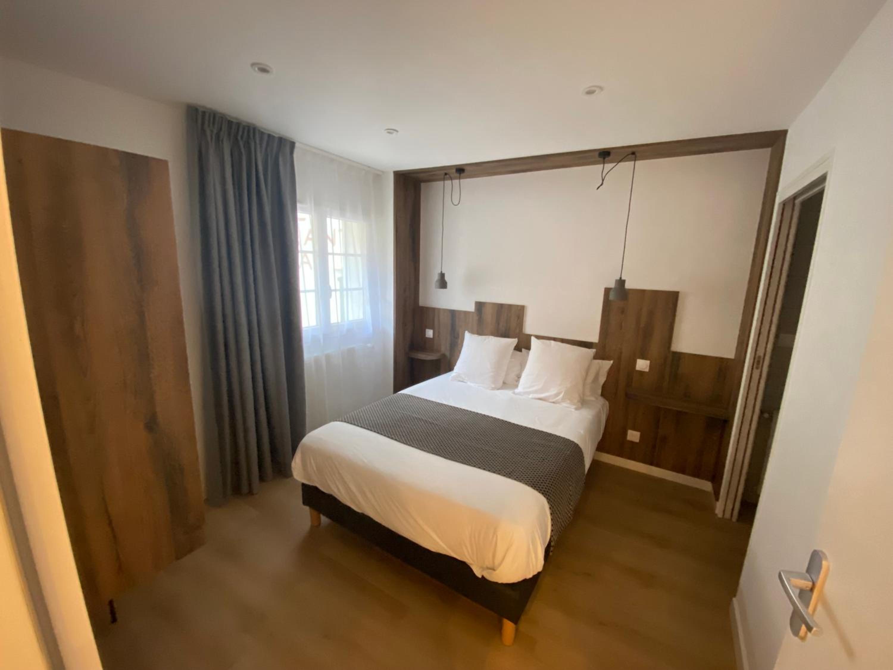 Standard Double Room photo 2