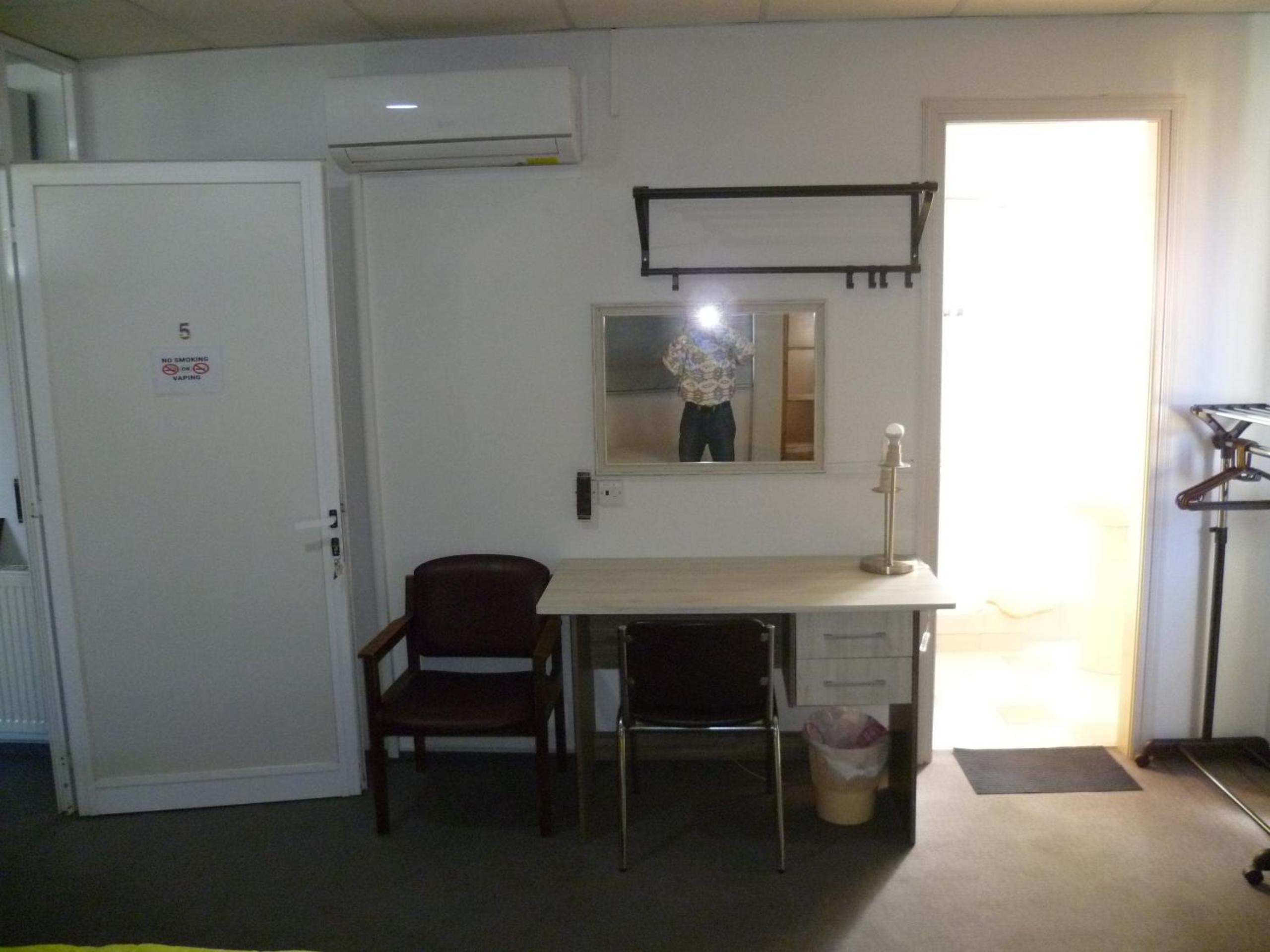 Double Room with Extra Bed photo 2