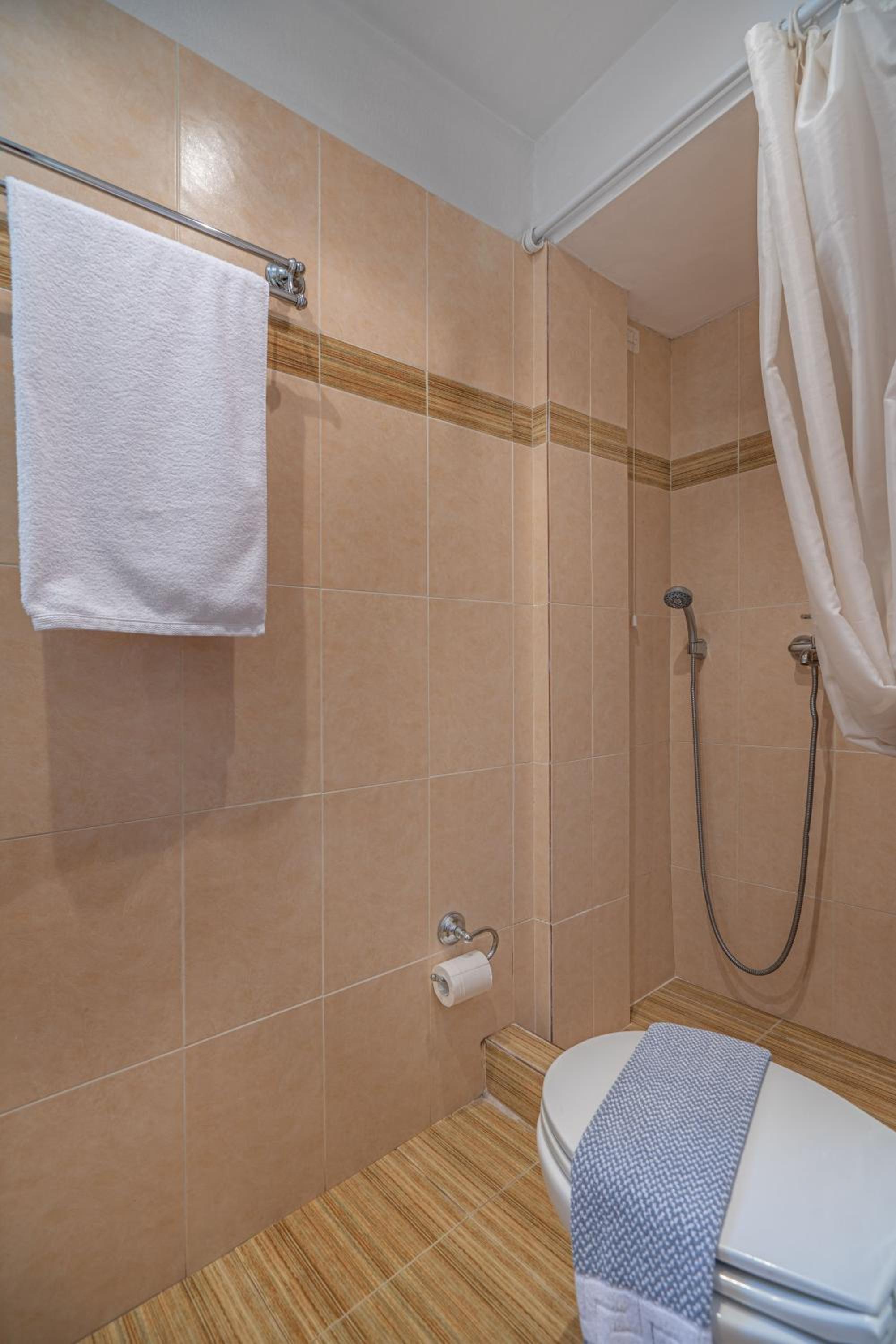 Suite with Hot Tub and Balcony photo 2