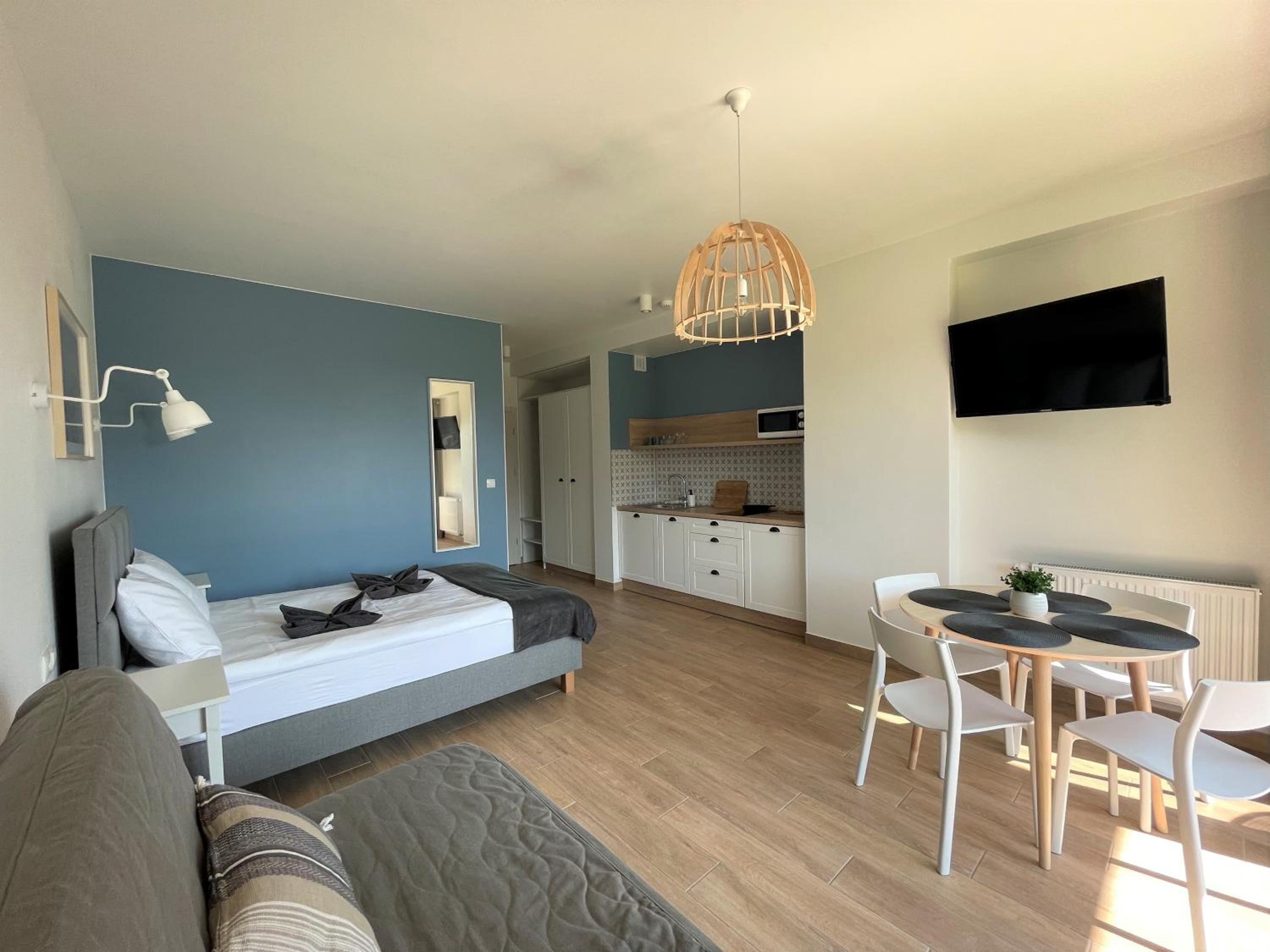 Quadruple Room with Balcony photo 2