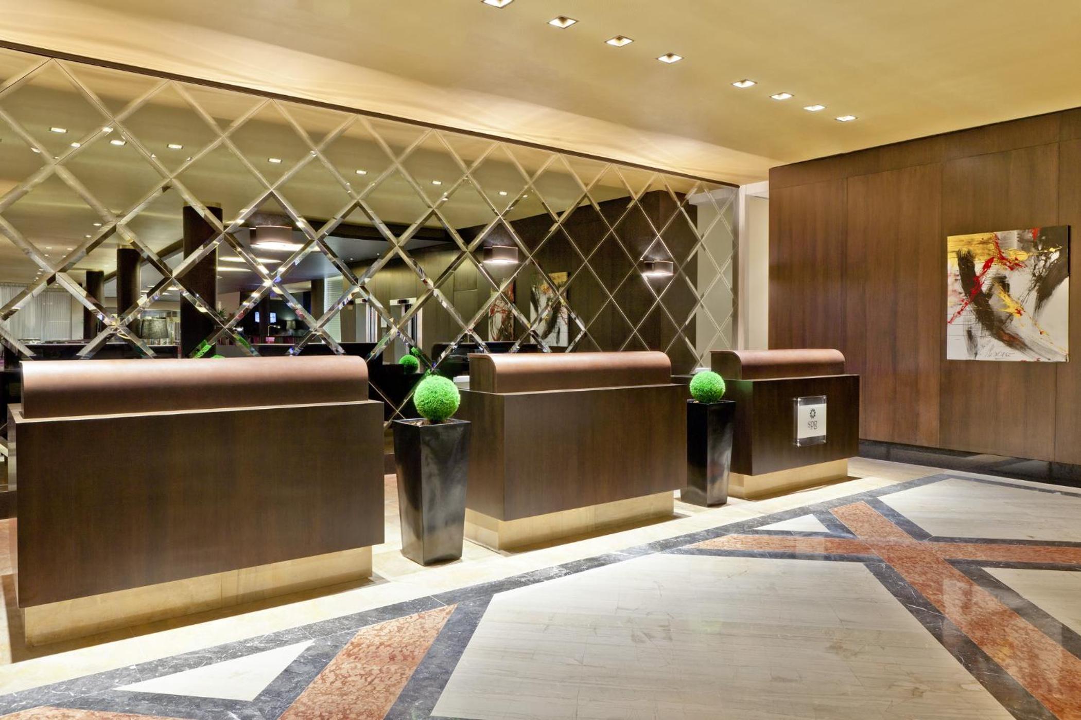 Presidential Suite, 1 King thumbnail 6