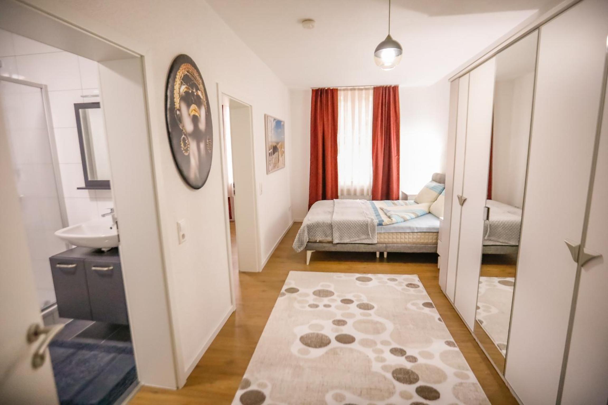 Apartment photo 3