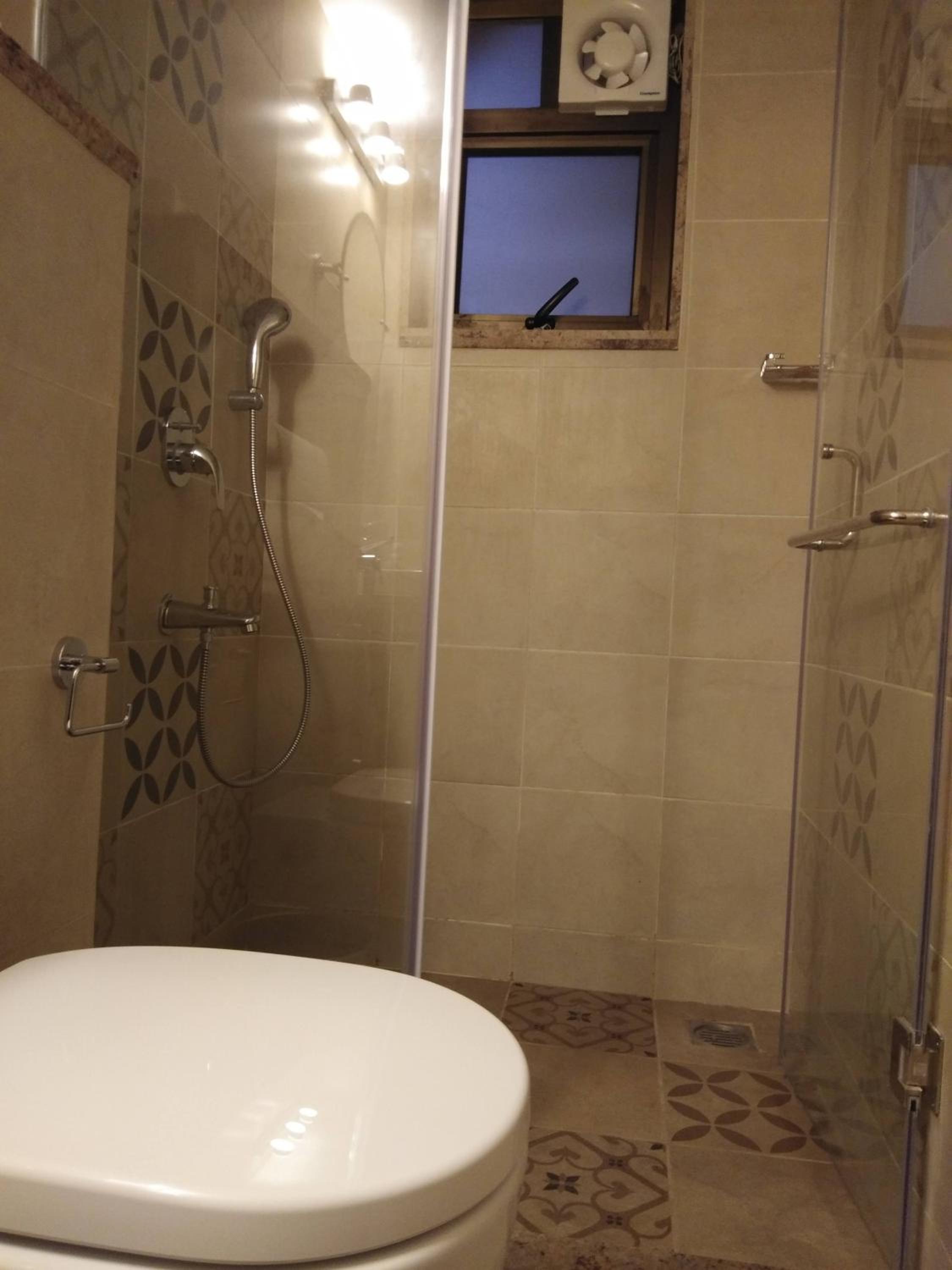 Two-Bedroom Suite - Photo 3