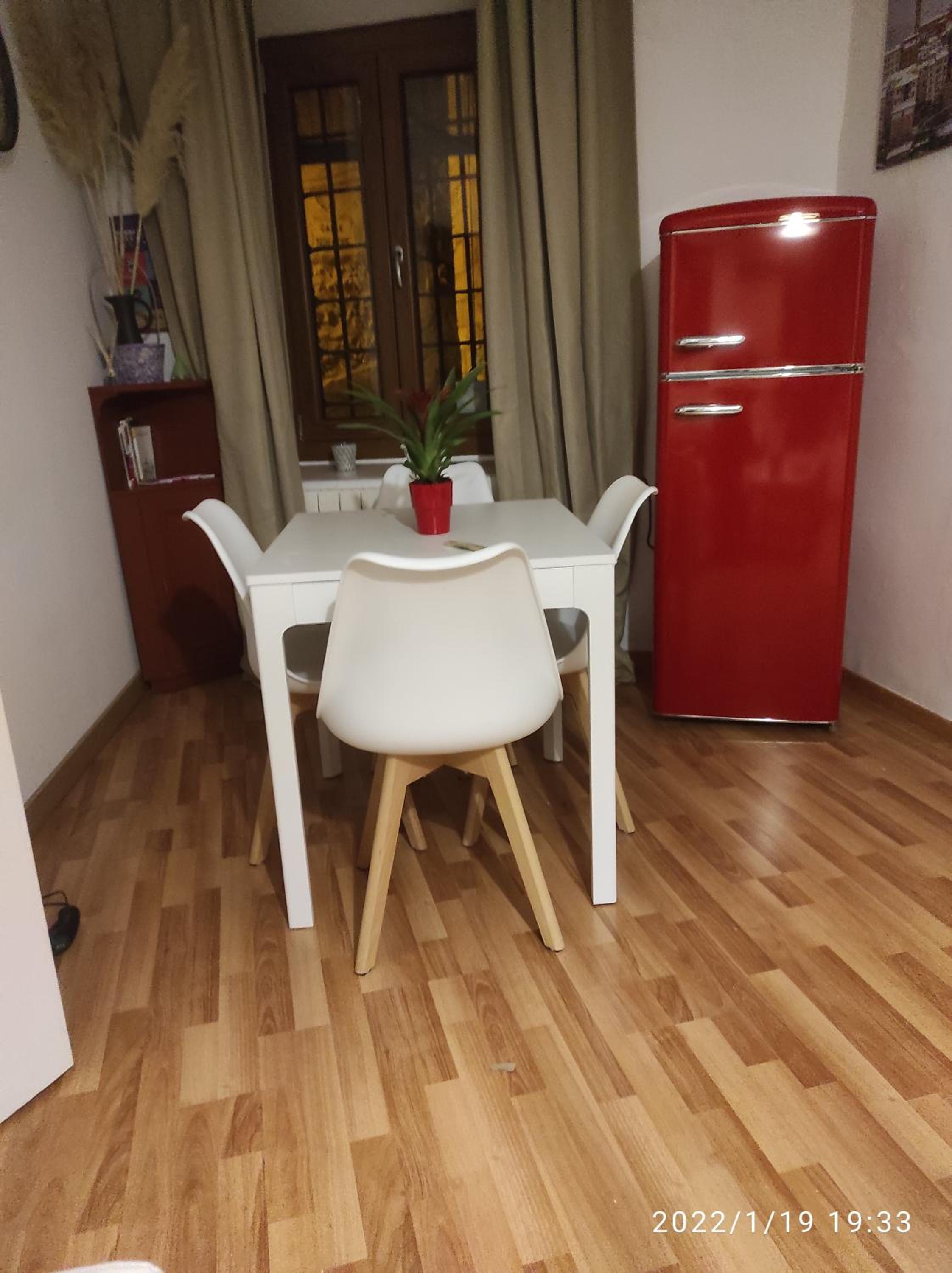 Apartment - Photo 5