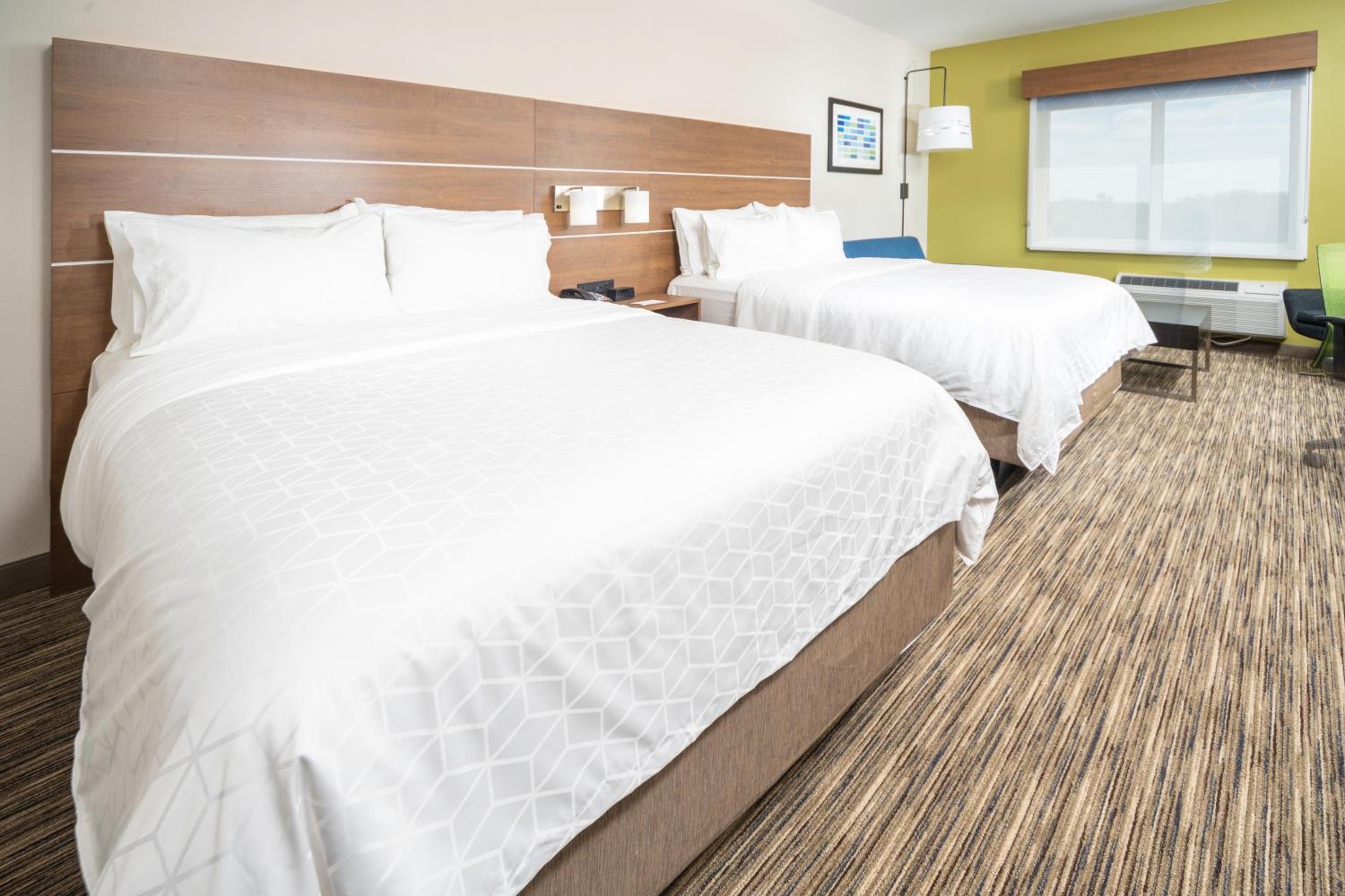 Suite with Two Beds - Non-Smoking - Photo 1