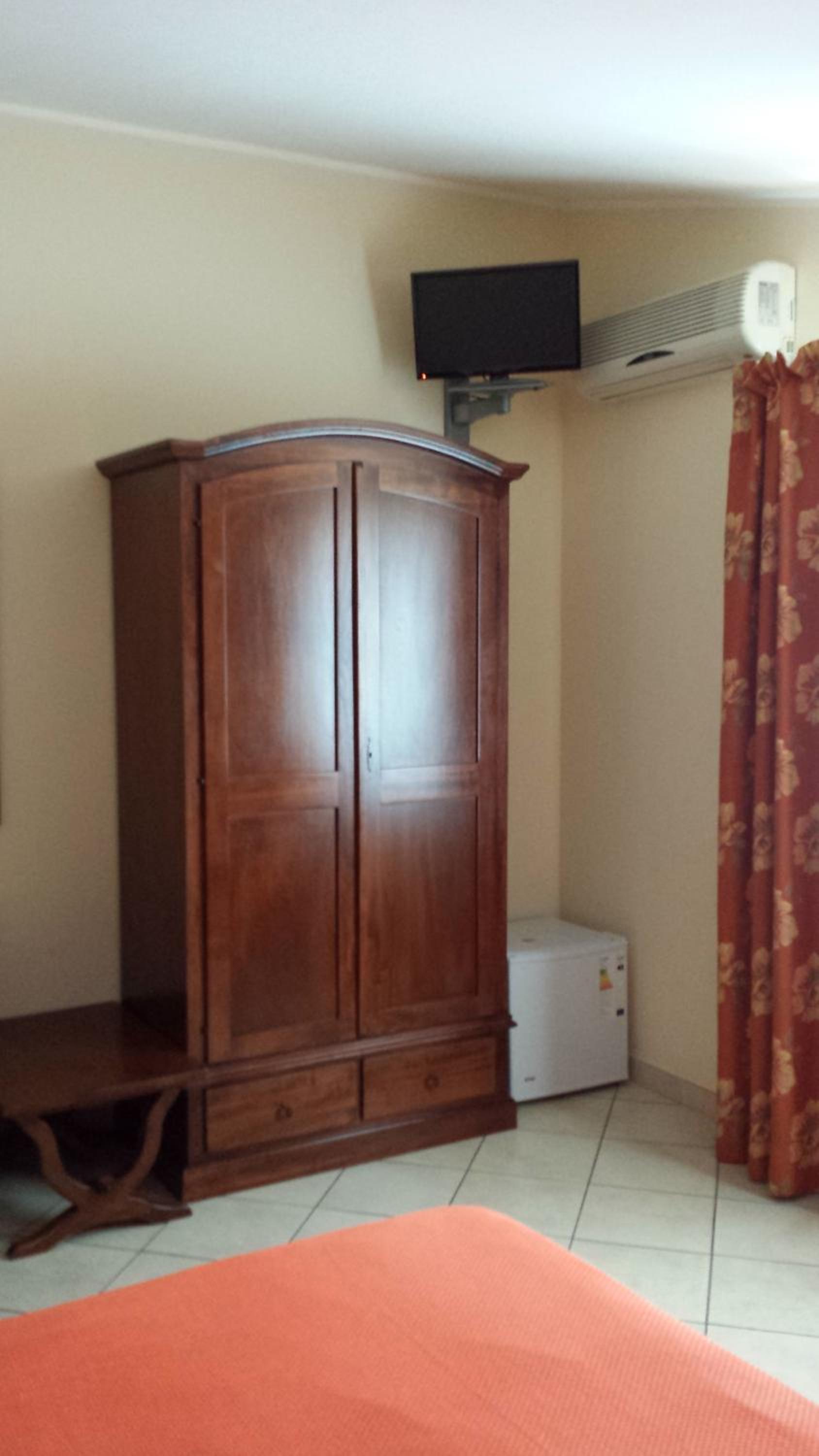 Triple Room - Photo 6