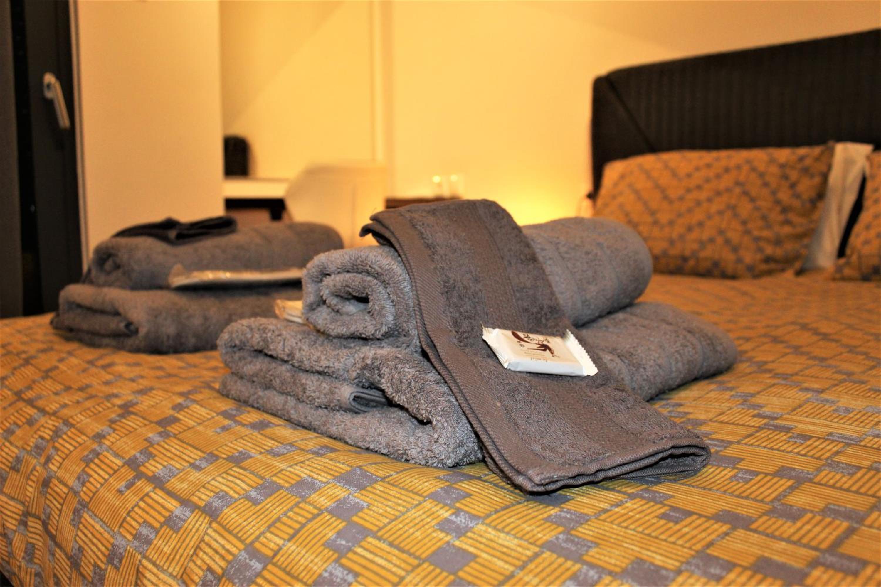 Two-Bedroom Apartment - Photo 11