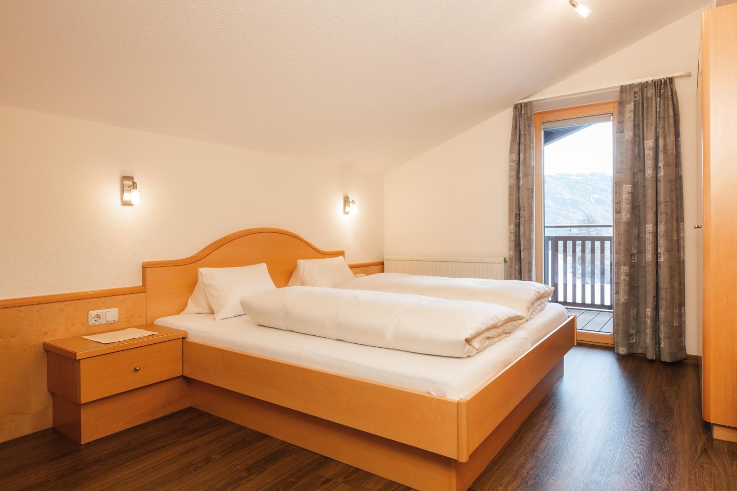 Two-Bedroom Apartment with Balcony photo 1