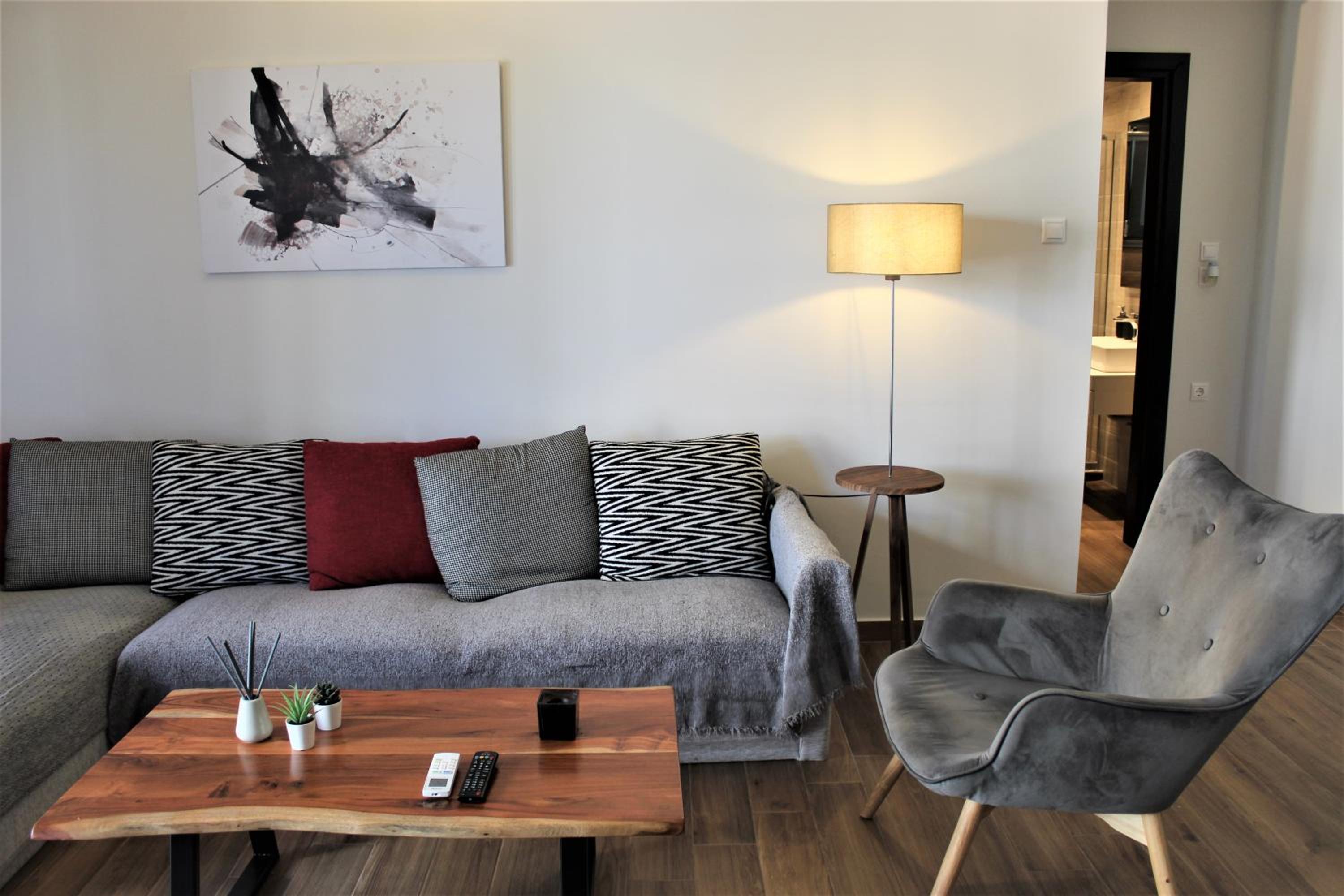 Two-Bedroom Apartment - Photo 22