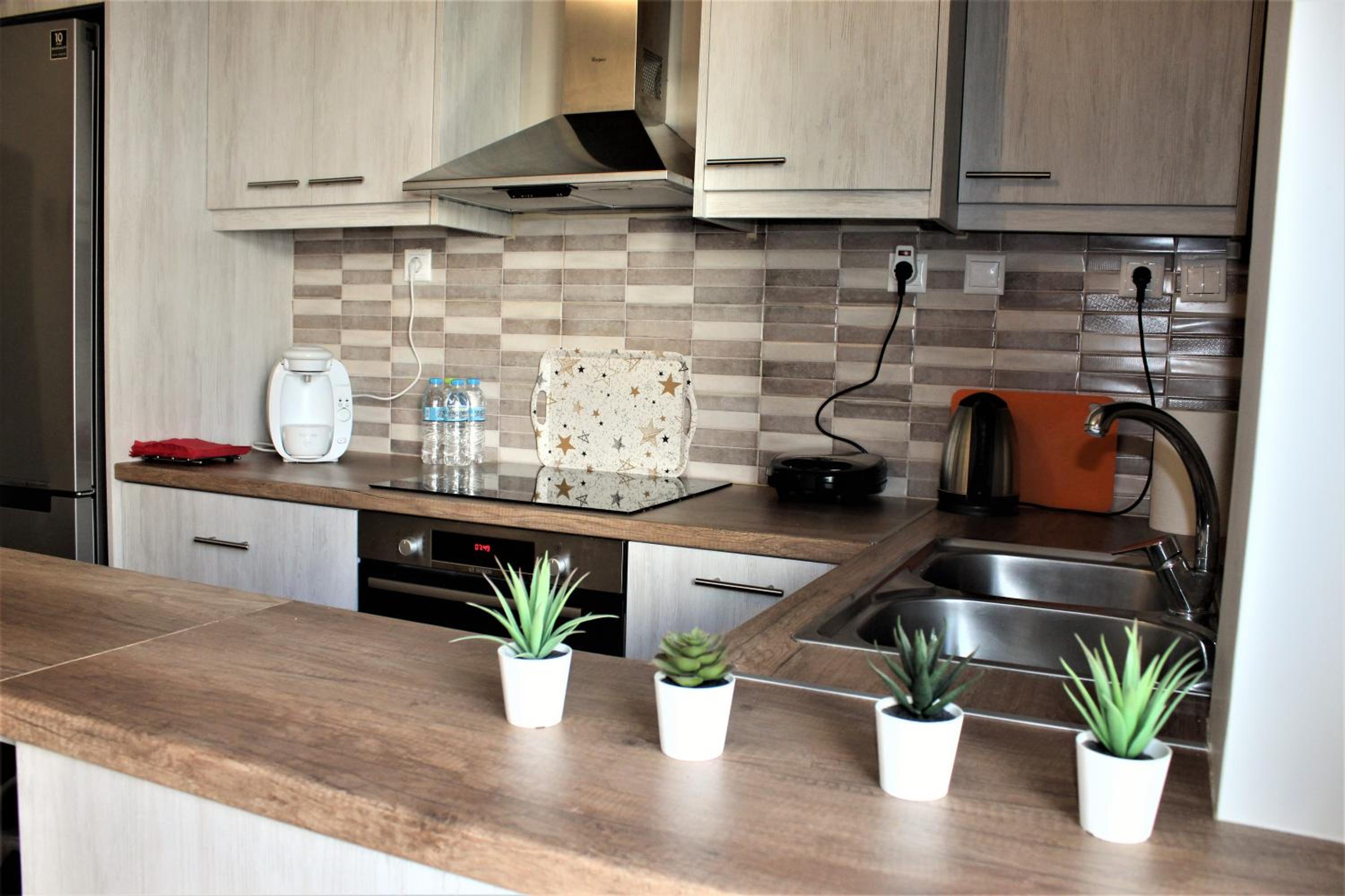 Two-Bedroom Apartment - Photo 3