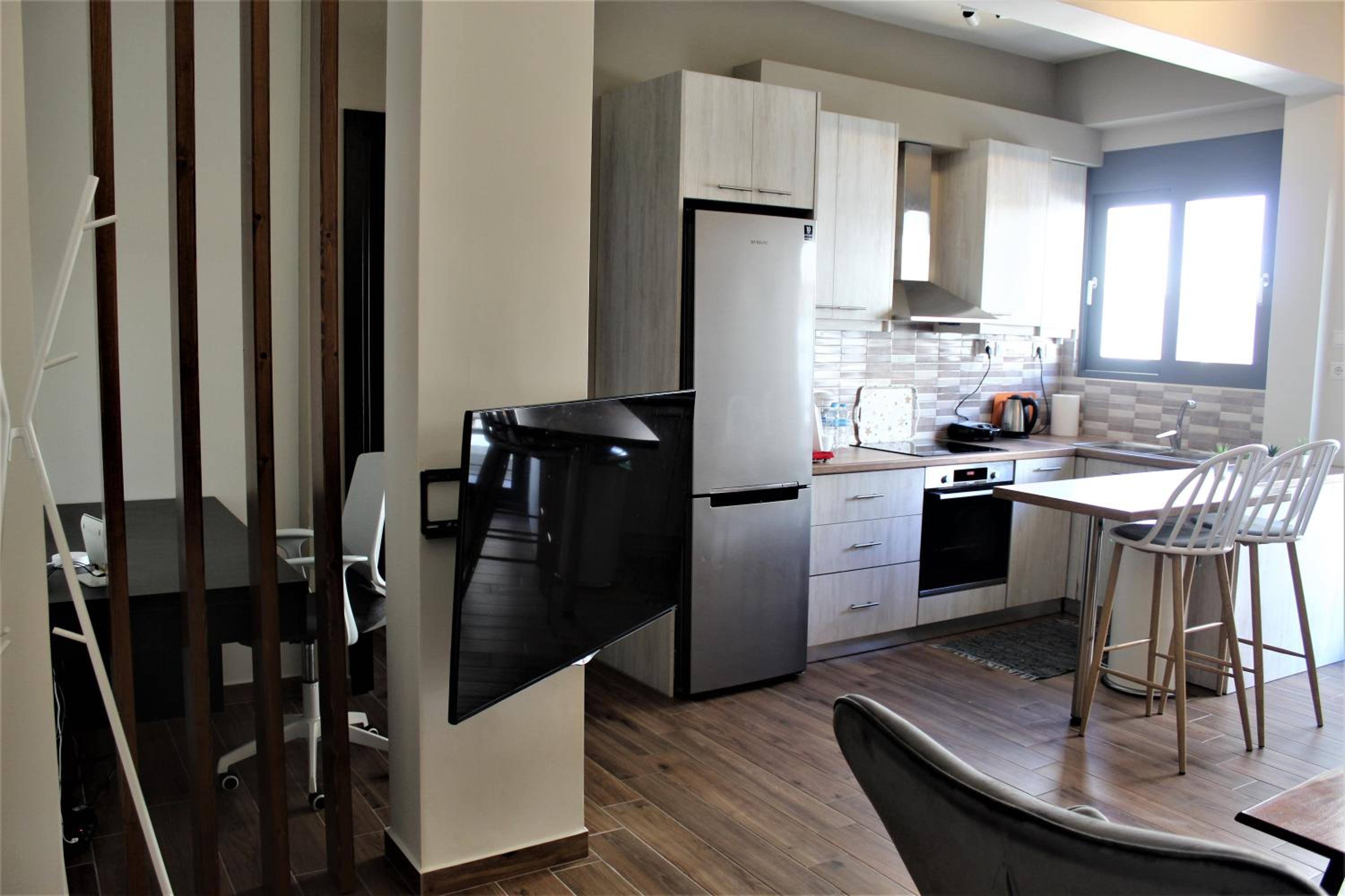 Two-Bedroom Apartment - Photo 8