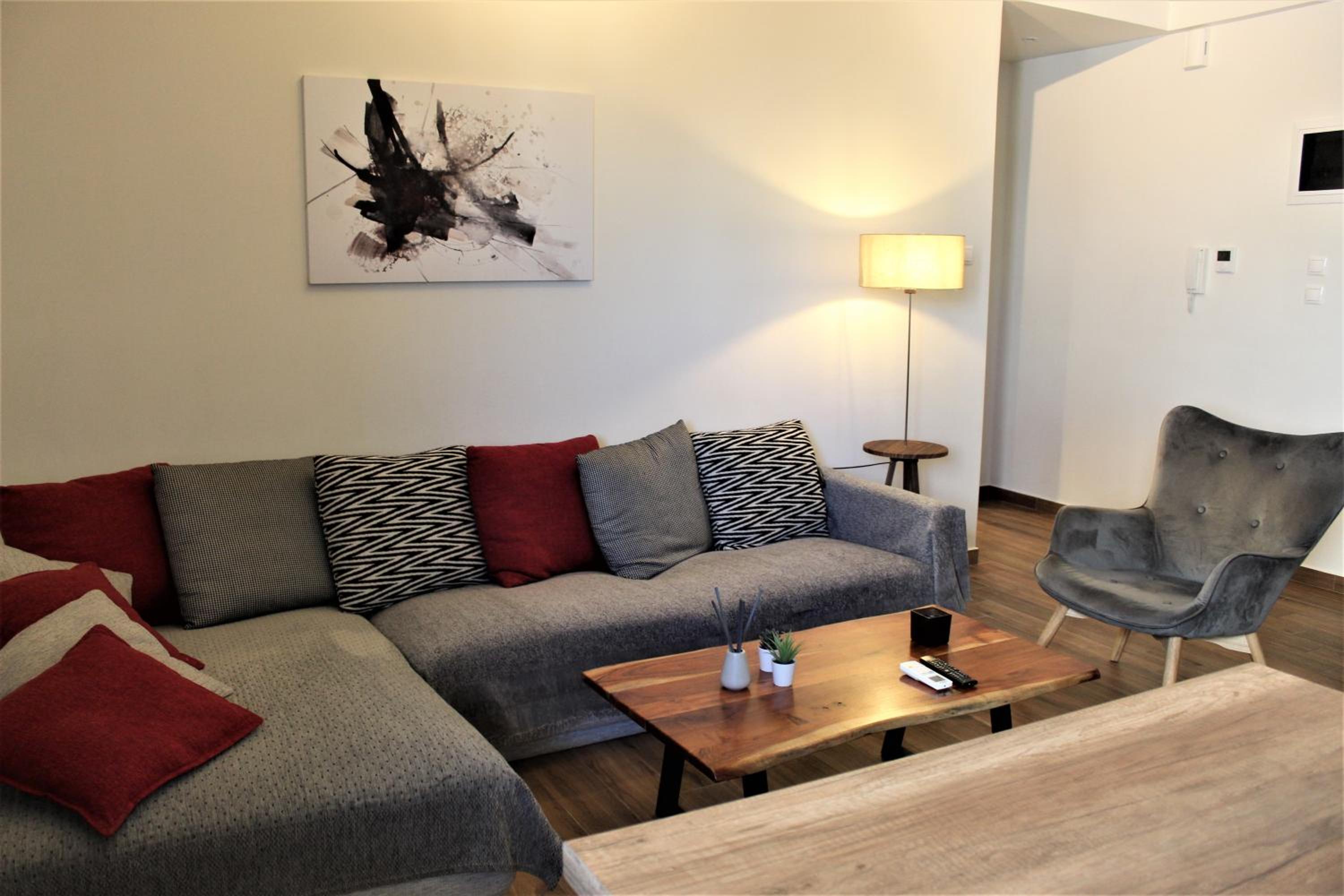 Two-Bedroom Apartment - Photo 43