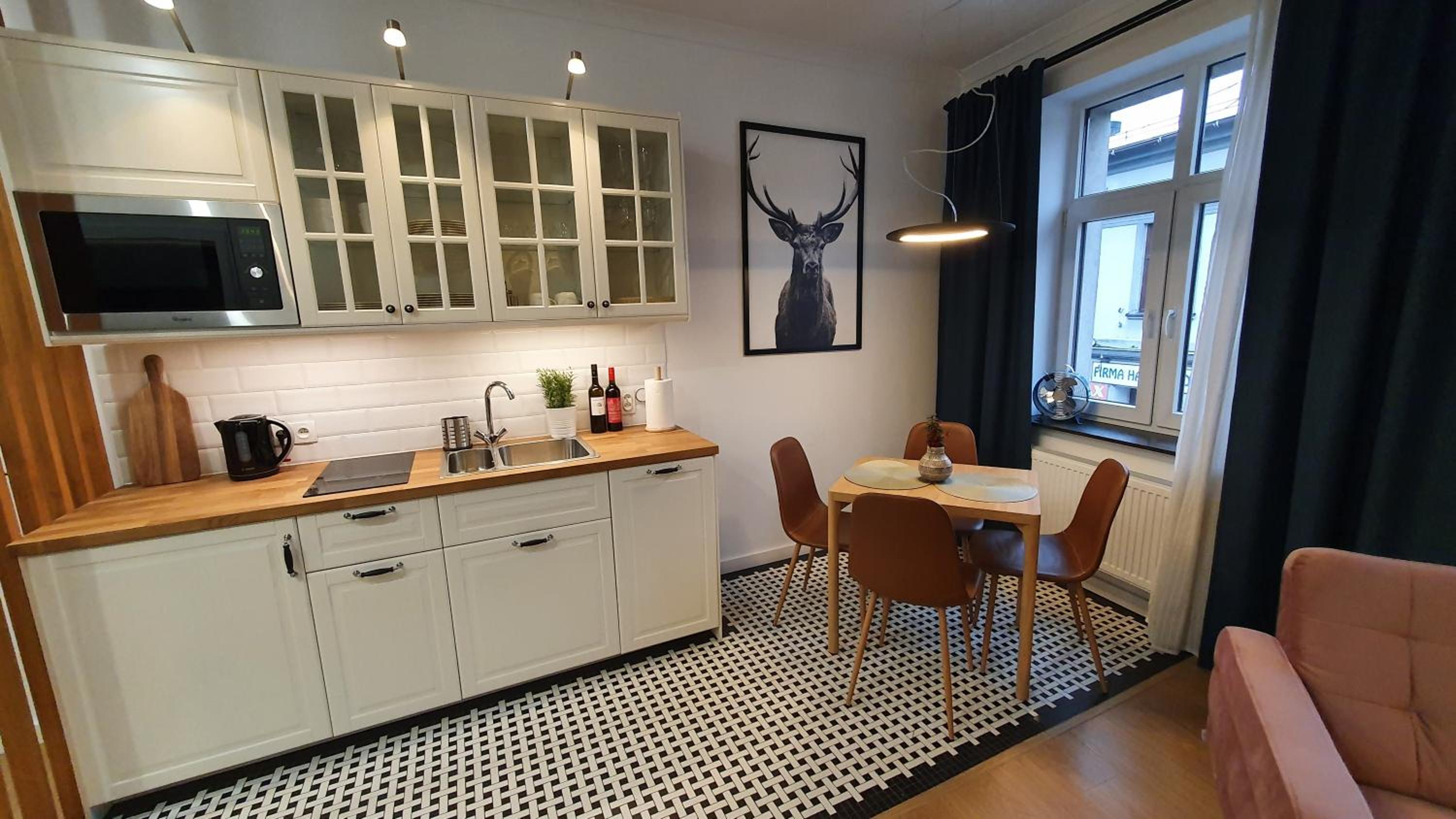 One-Bedroom Apartment